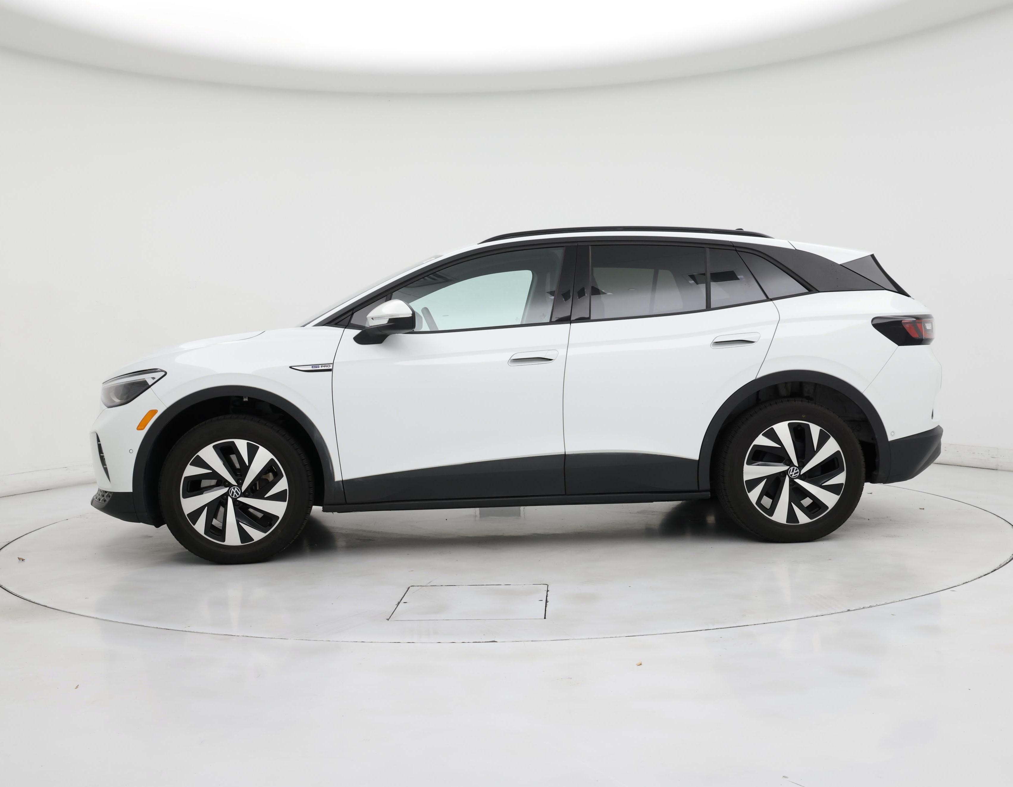 Thumbnail: 2023 Volkswagen ID.4 - 3