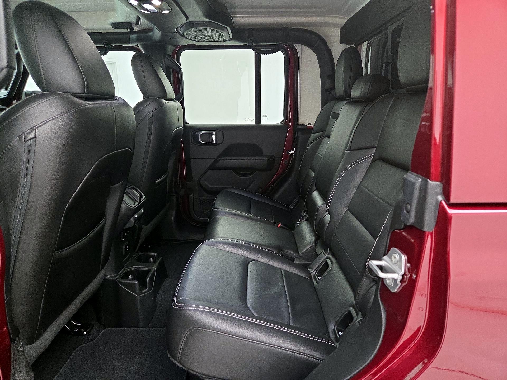 Thumbnail: 2022 Jeep Gladiator - 20