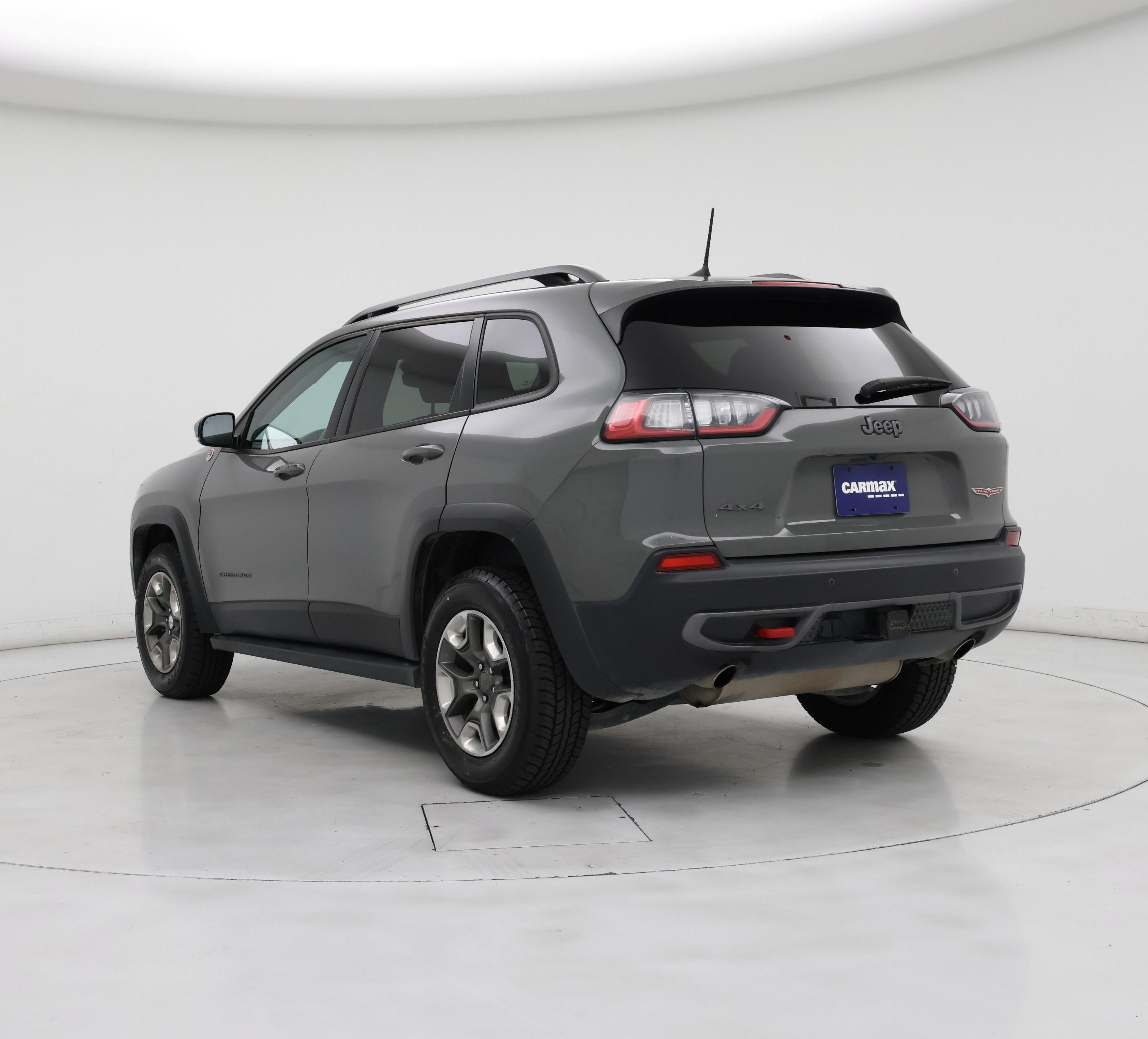 Thumbnail: 2019 Jeep Cherokee - 2