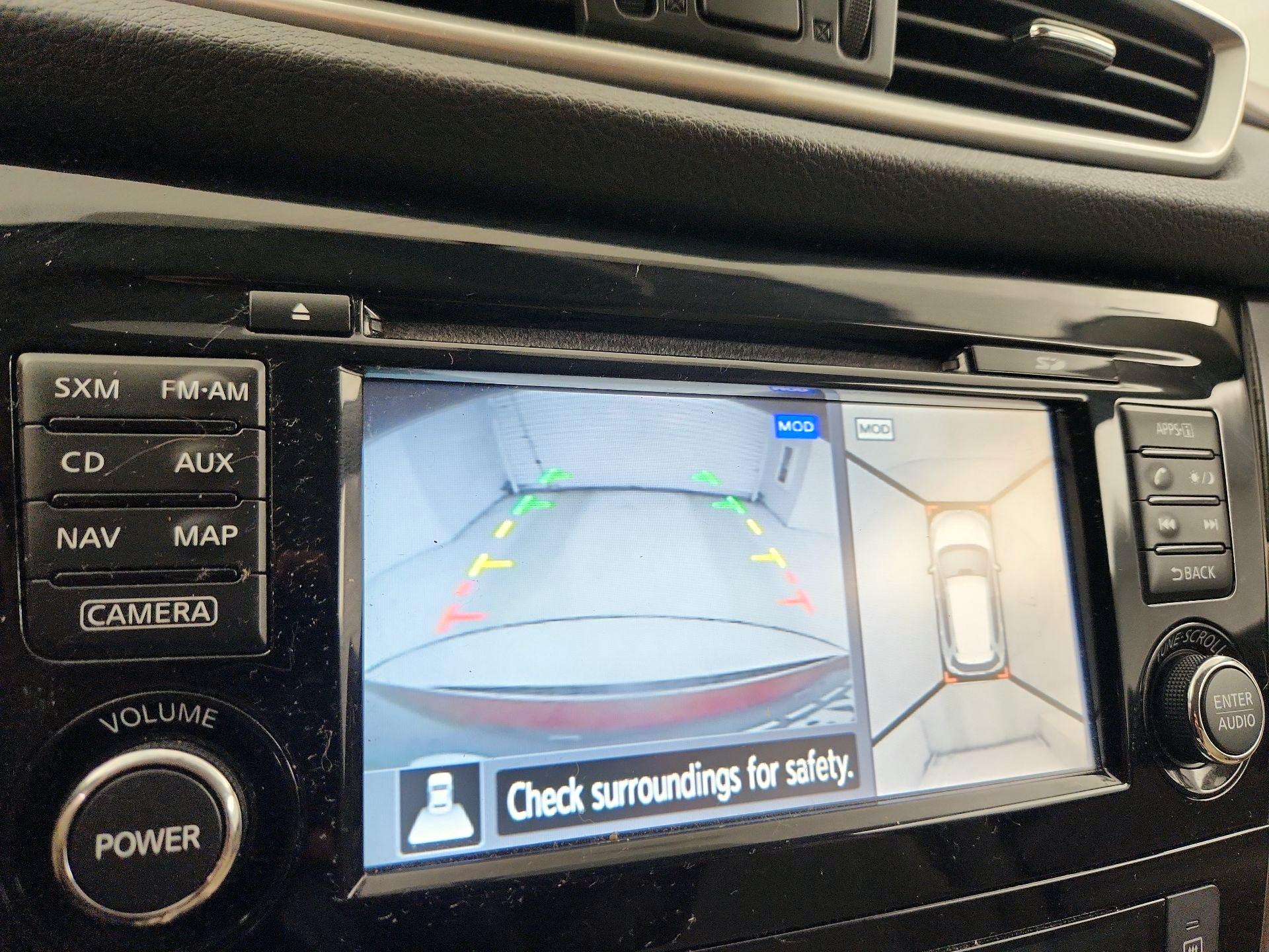 Thumbnail: 2015 Nissan Rogue - 14