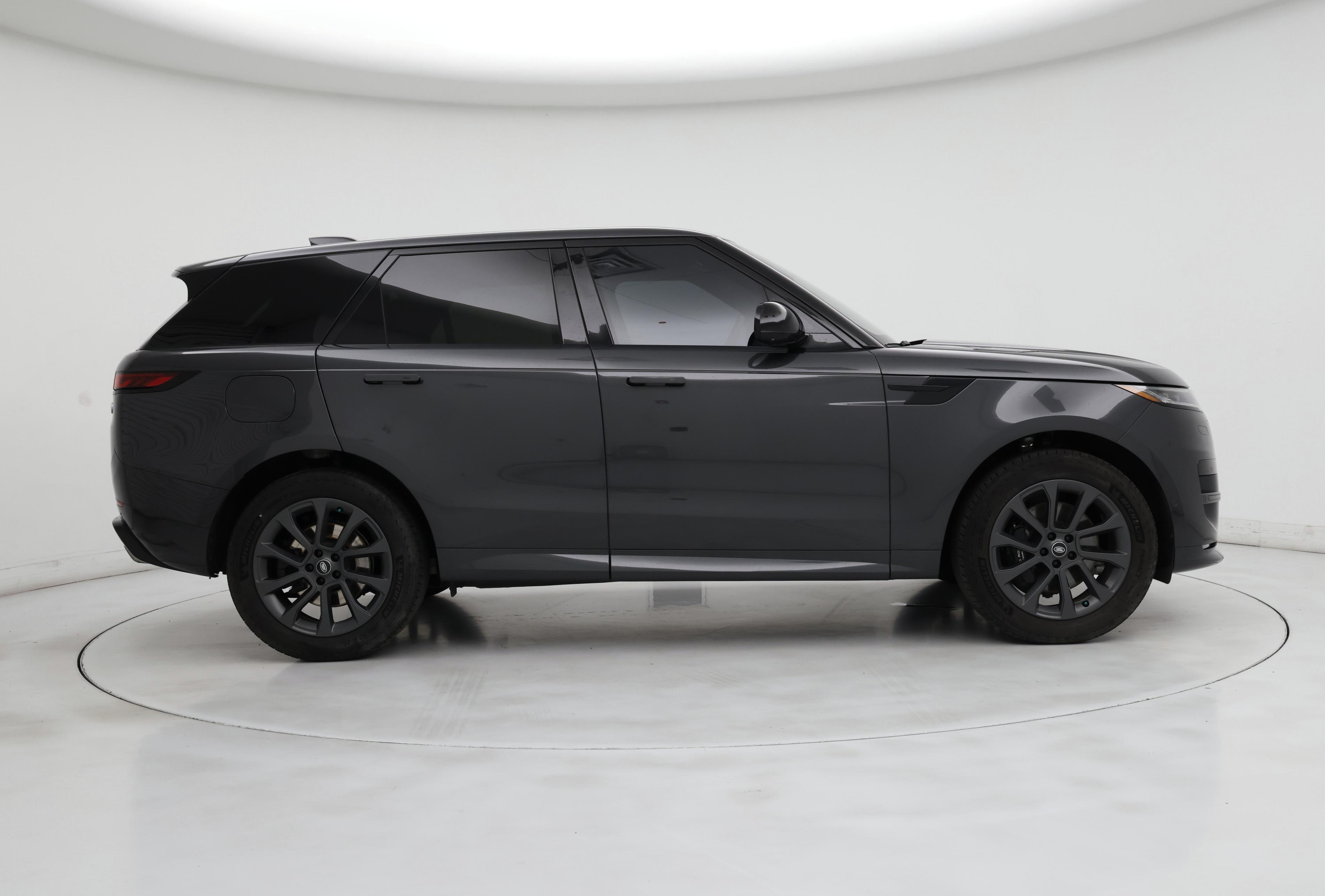 Thumbnail: 2023 Land Rover Range Rover Sport - 7