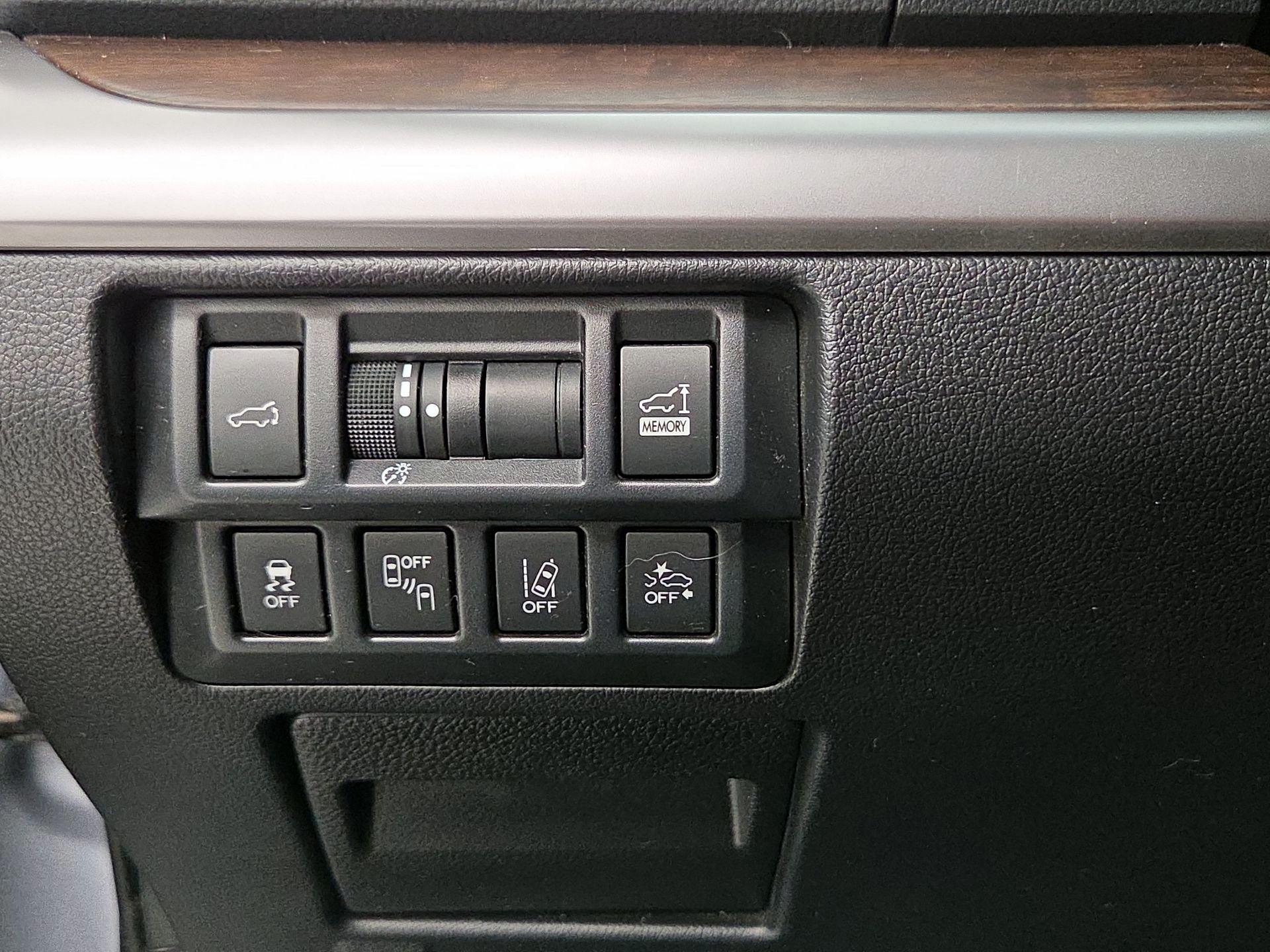 Thumbnail: 2018 Subaru Outback - 13