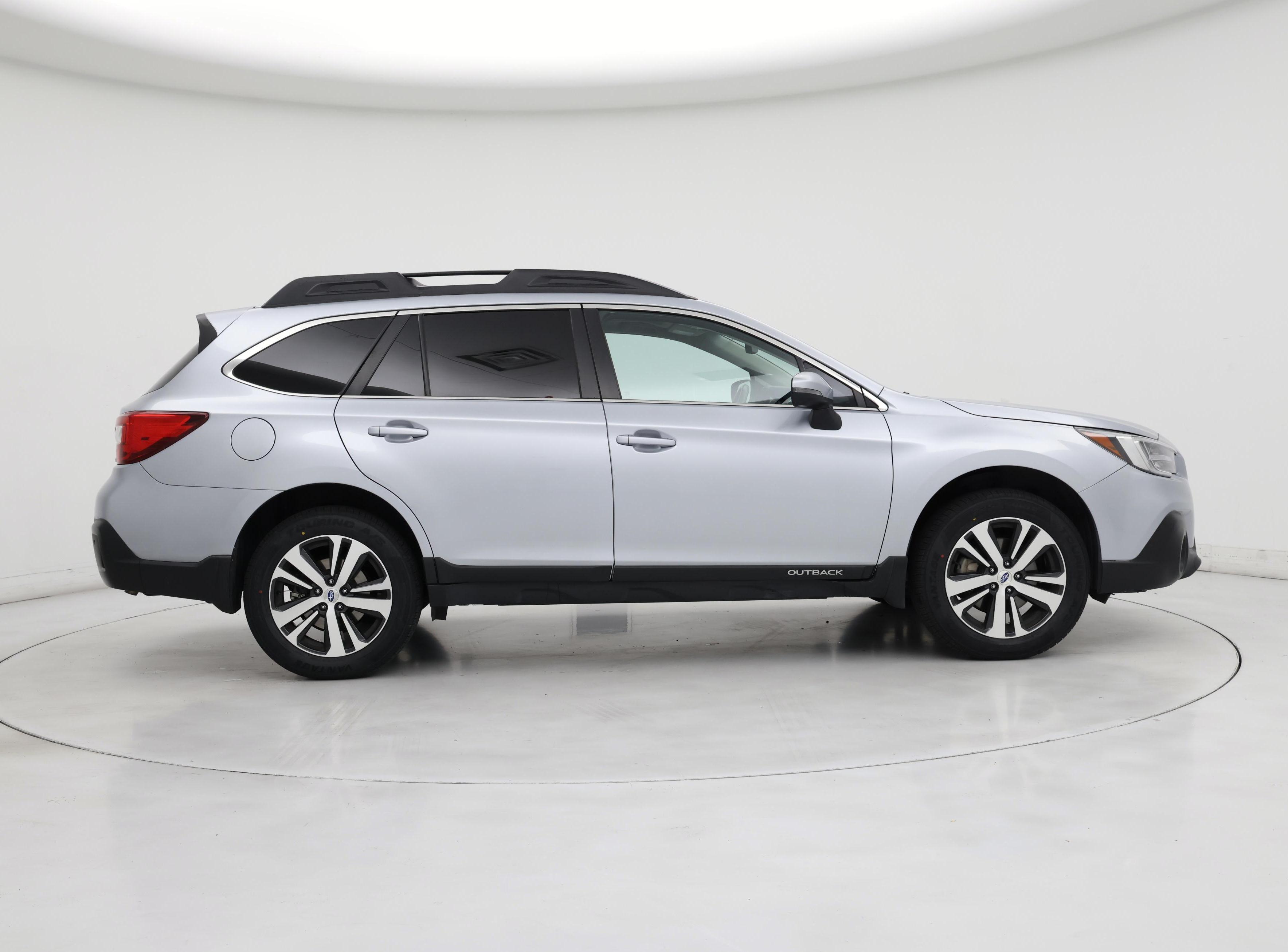 Thumbnail: 2018 Subaru Outback - 7