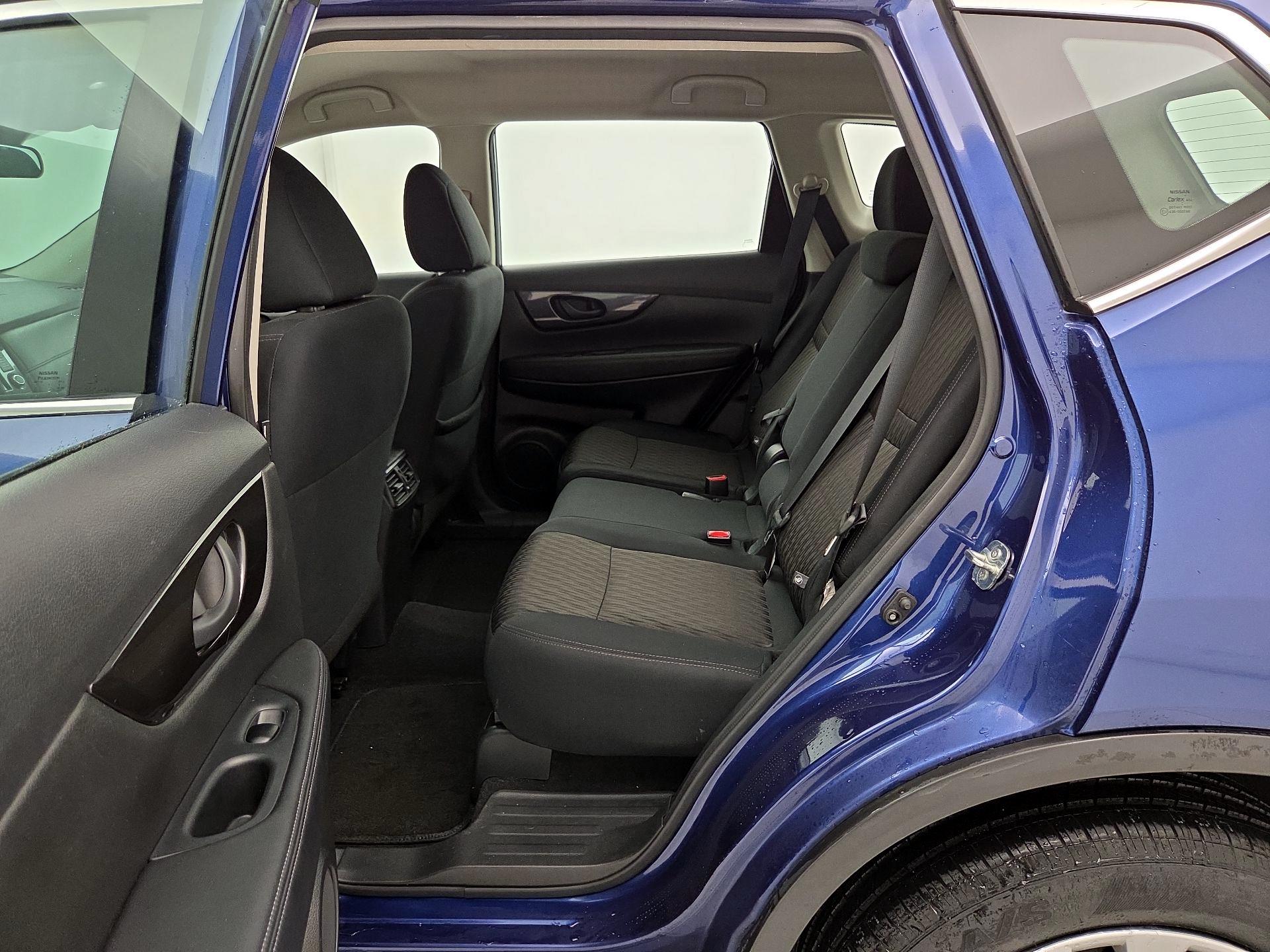 Thumbnail: 2020 Nissan Rogue - 19