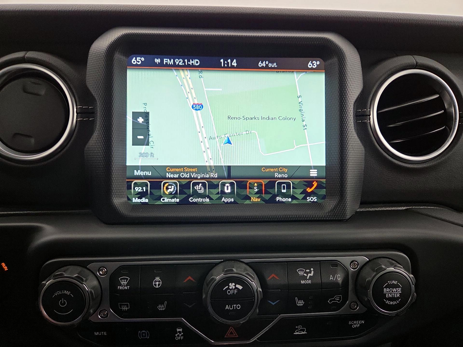 Thumbnail: 2022 Jeep Wrangler - 14