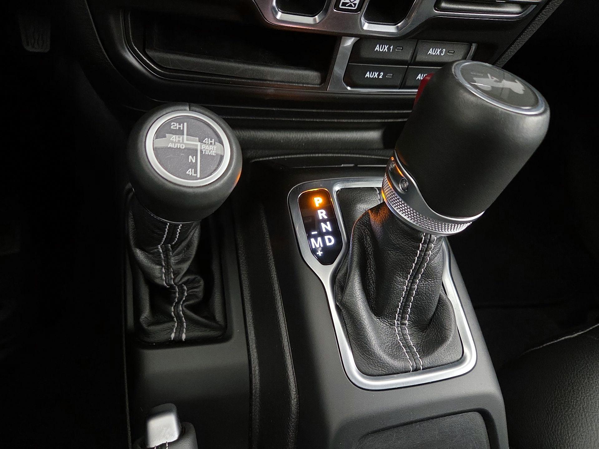 Thumbnail: 2022 Jeep Wrangler - 18