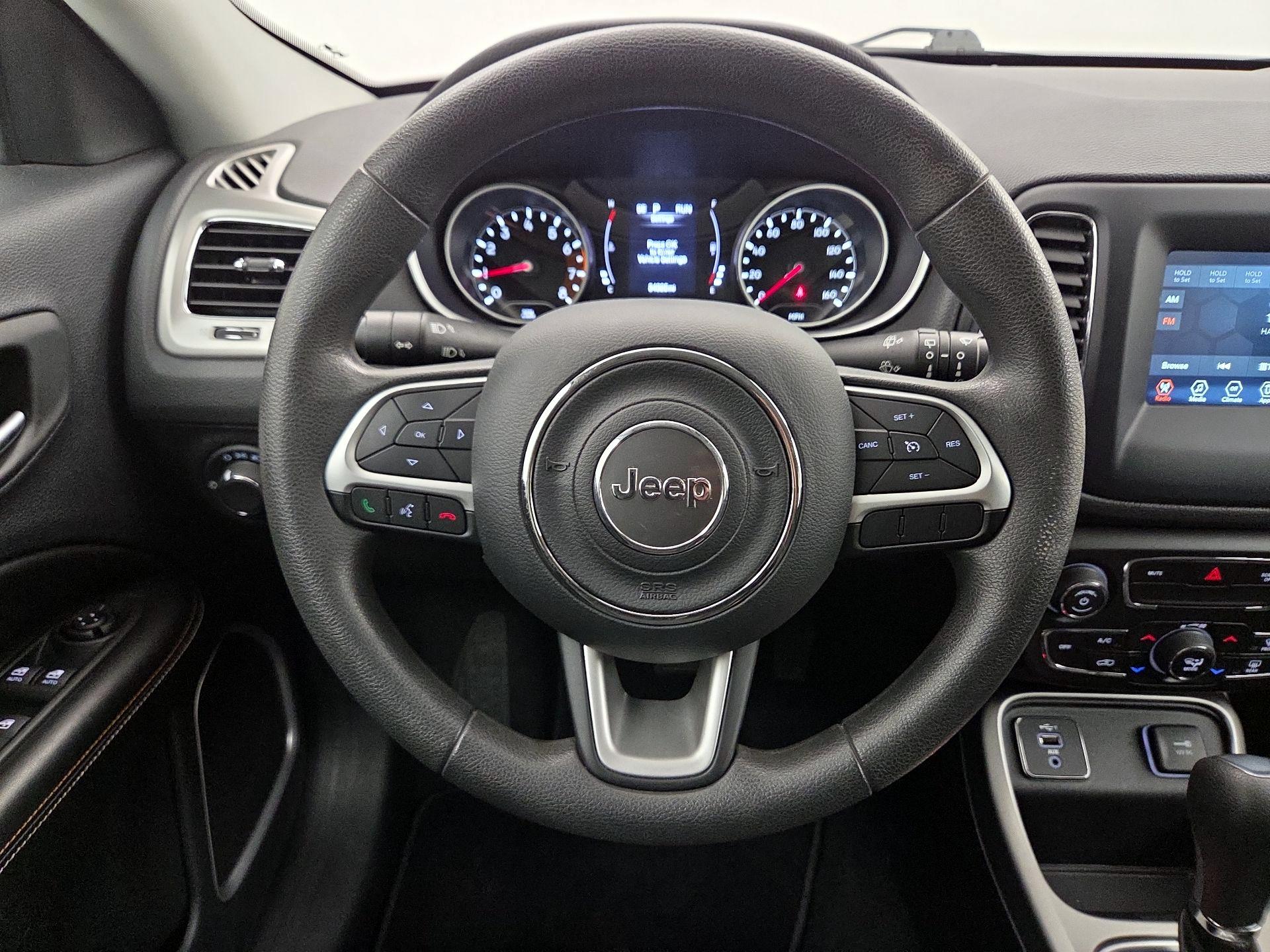 Thumbnail: 2021 Jeep Compass - 10