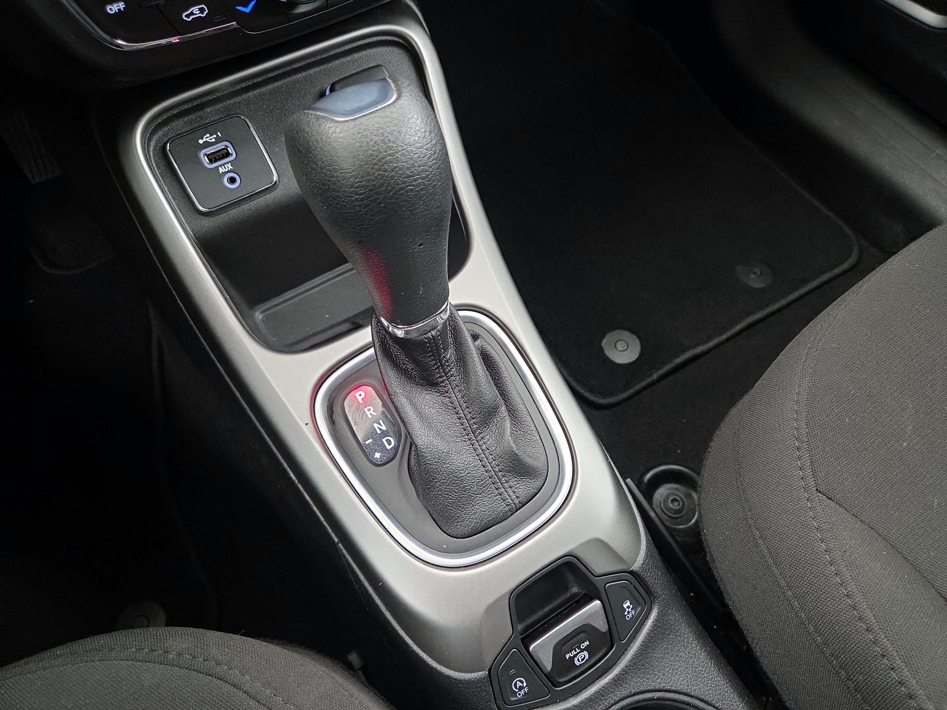 Thumbnail: 2021 Jeep Compass - 17