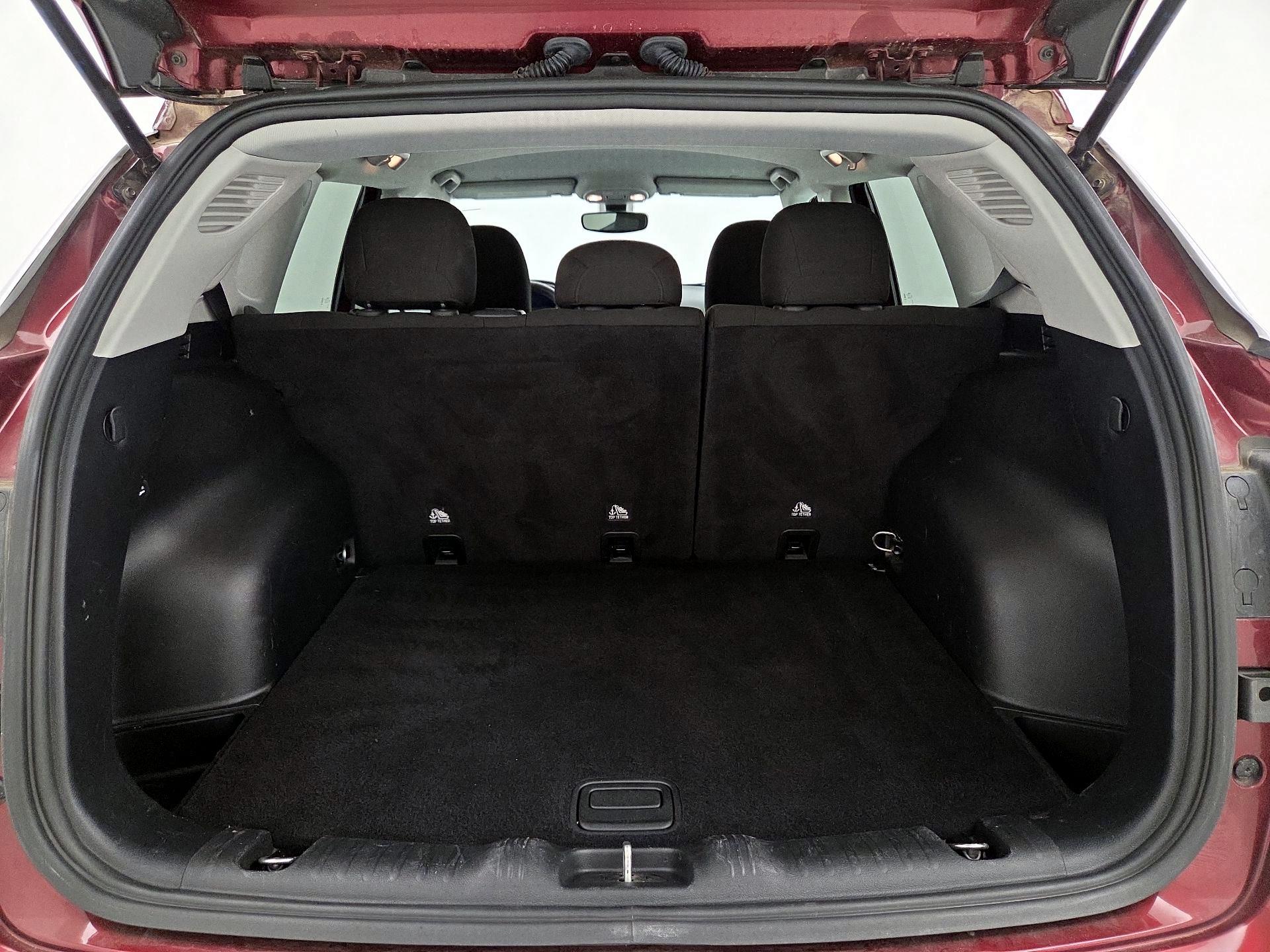 Thumbnail: 2021 Jeep Compass - 20