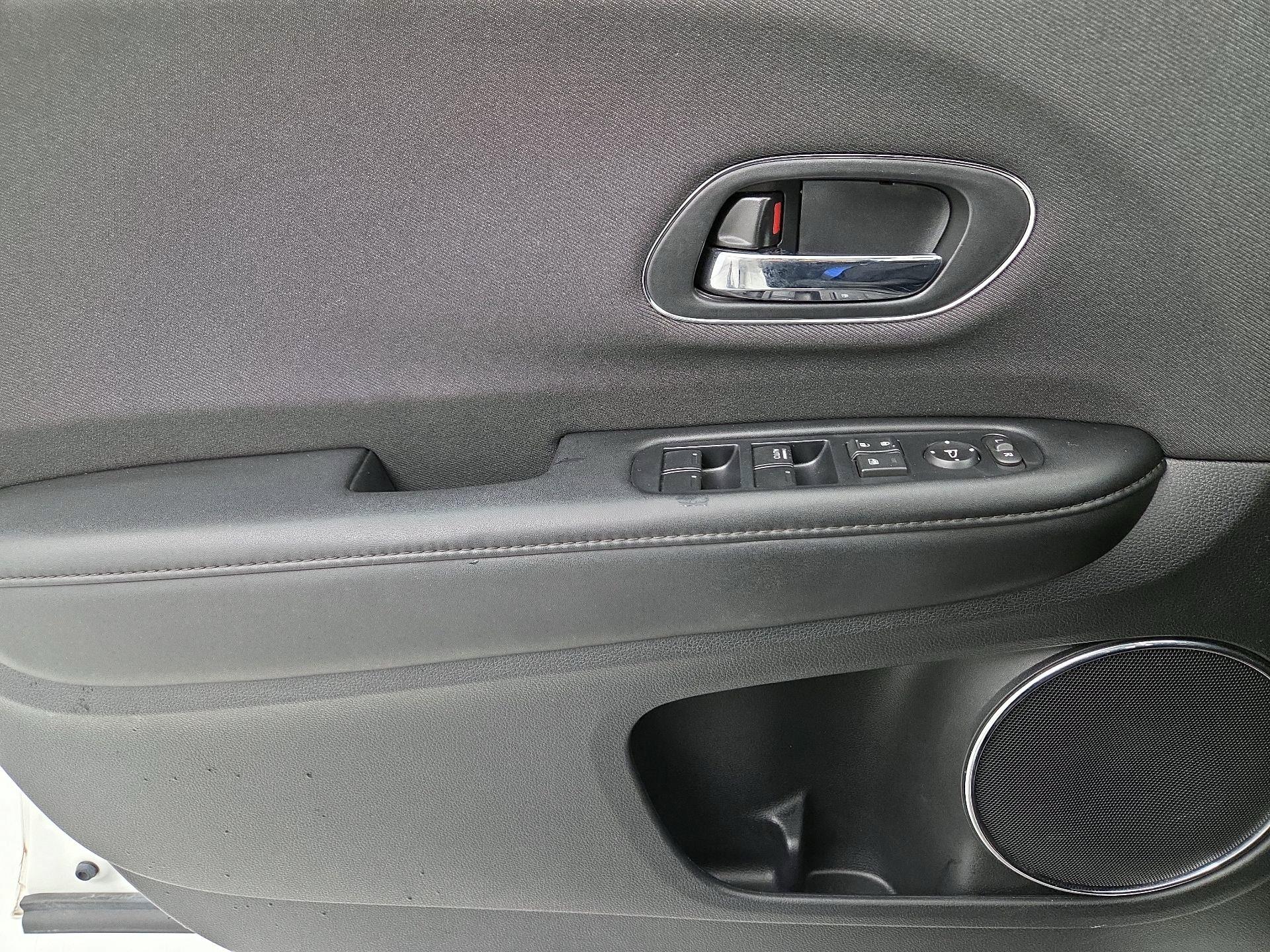 Thumbnail: 2021 Honda HR-V - 12