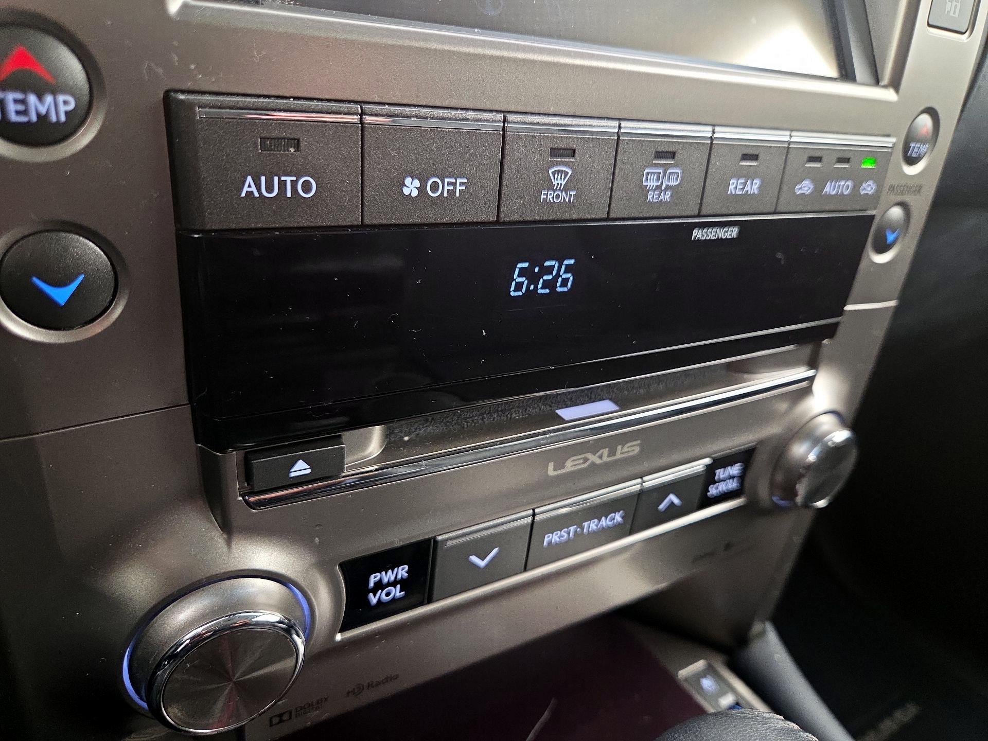 Thumbnail: 2019 Lexus GX - 16