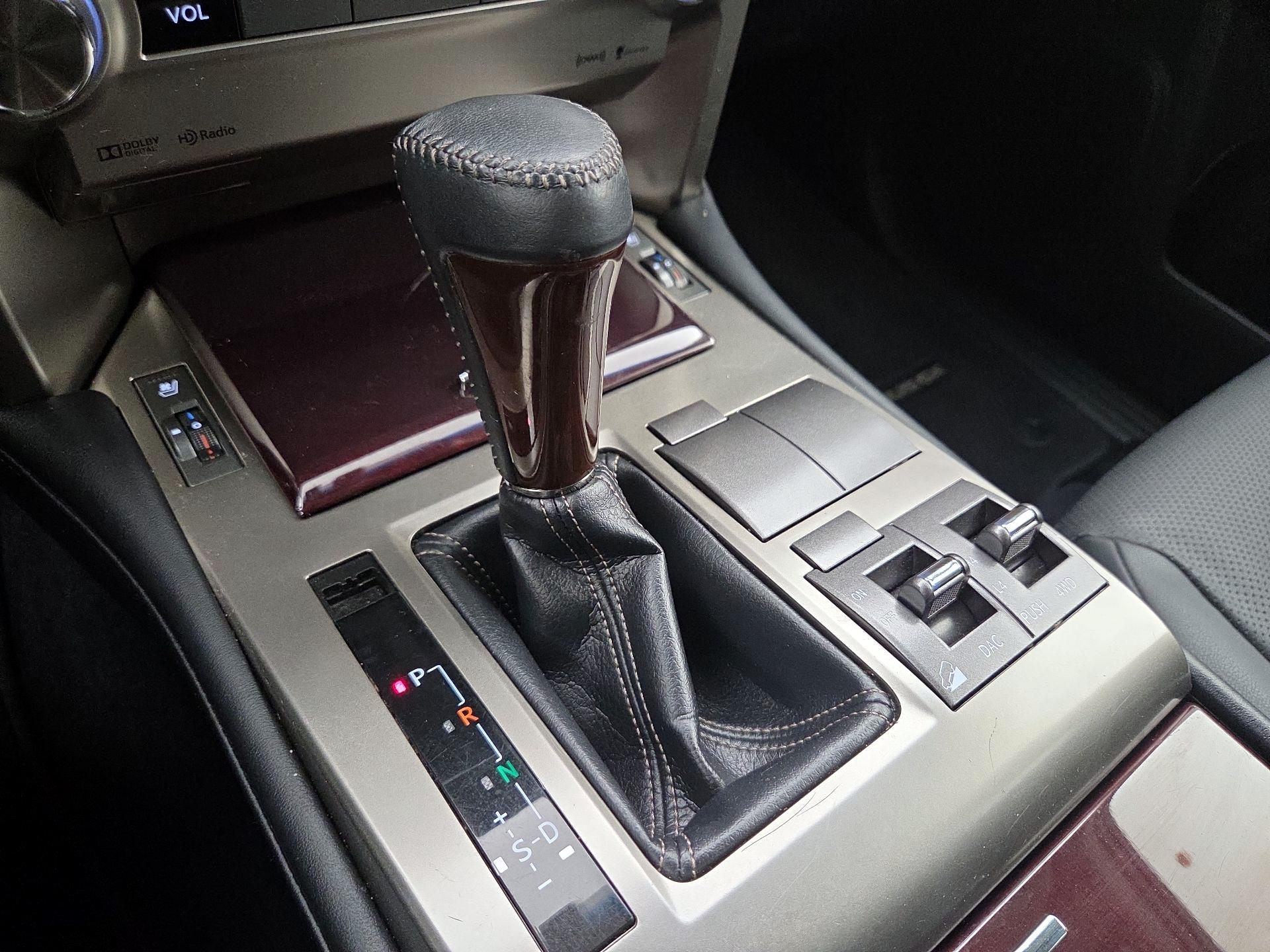 Thumbnail: 2019 Lexus GX - 17