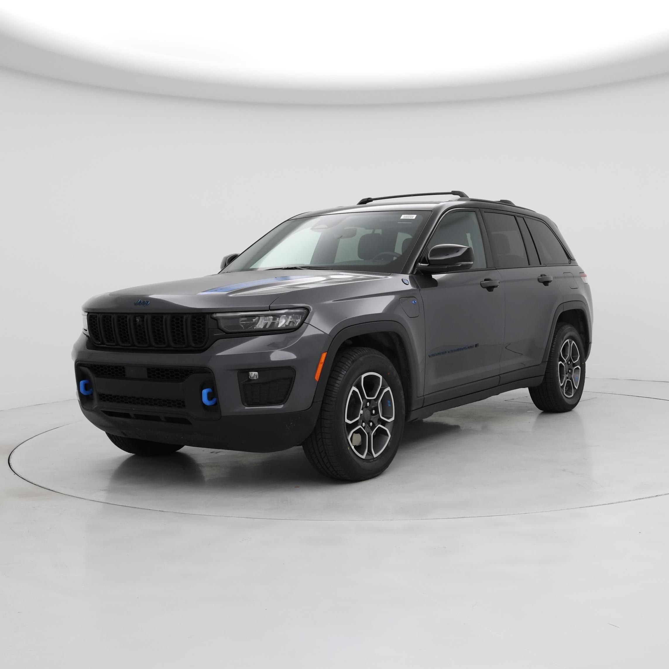 Thumbnail: 2022 Jeep Grand Cherokee - 4