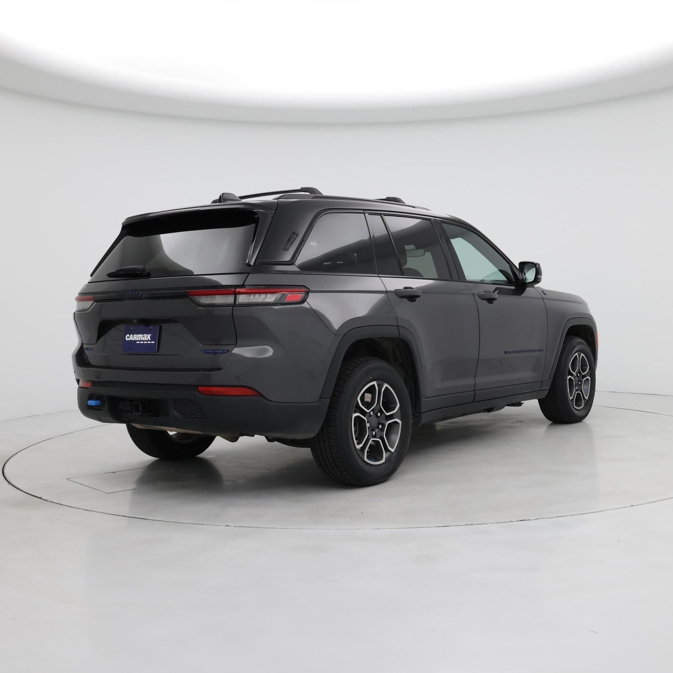 Thumbnail: 2022 Jeep Grand Cherokee - 8