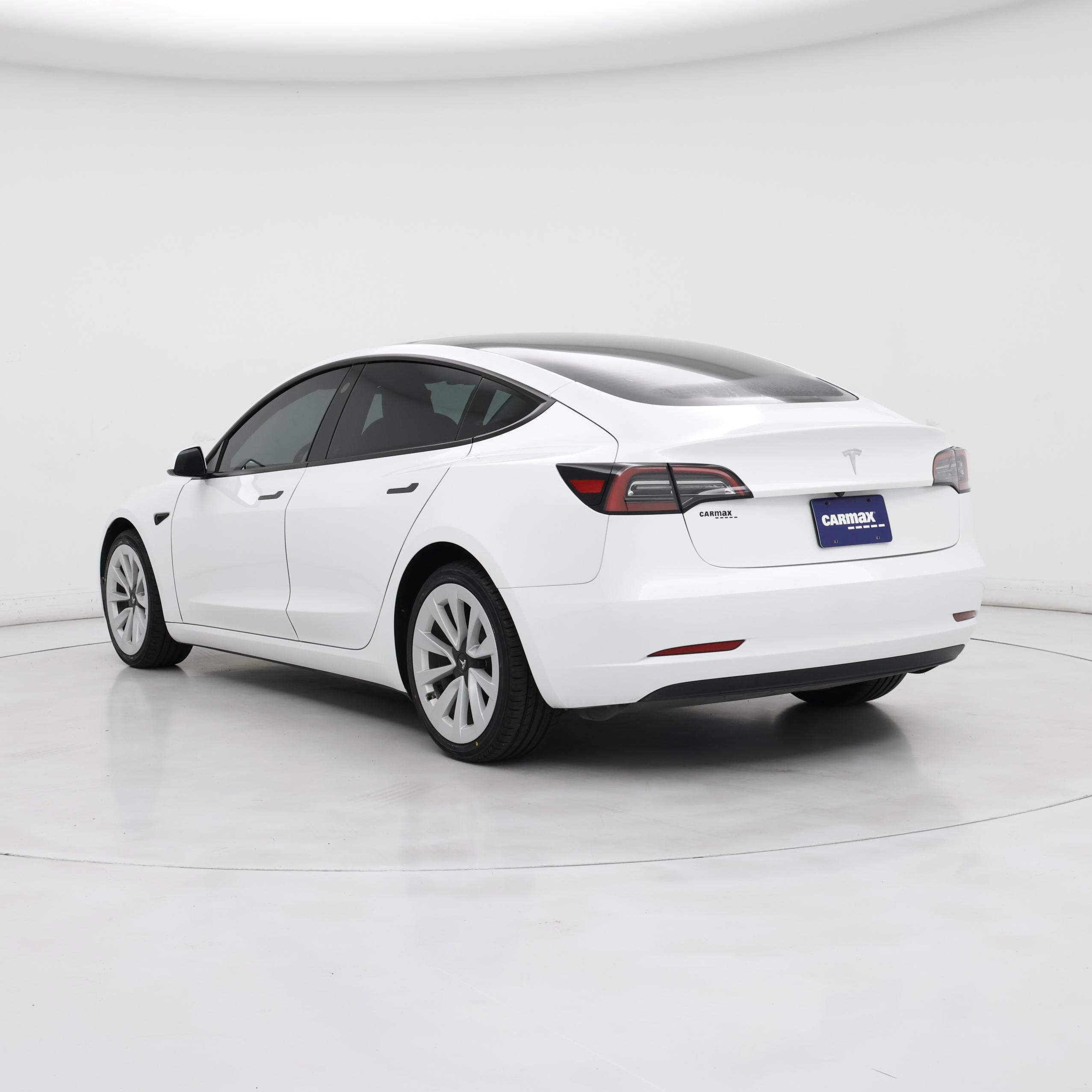 Thumbnail: 2023 Tesla Model 3 - 2