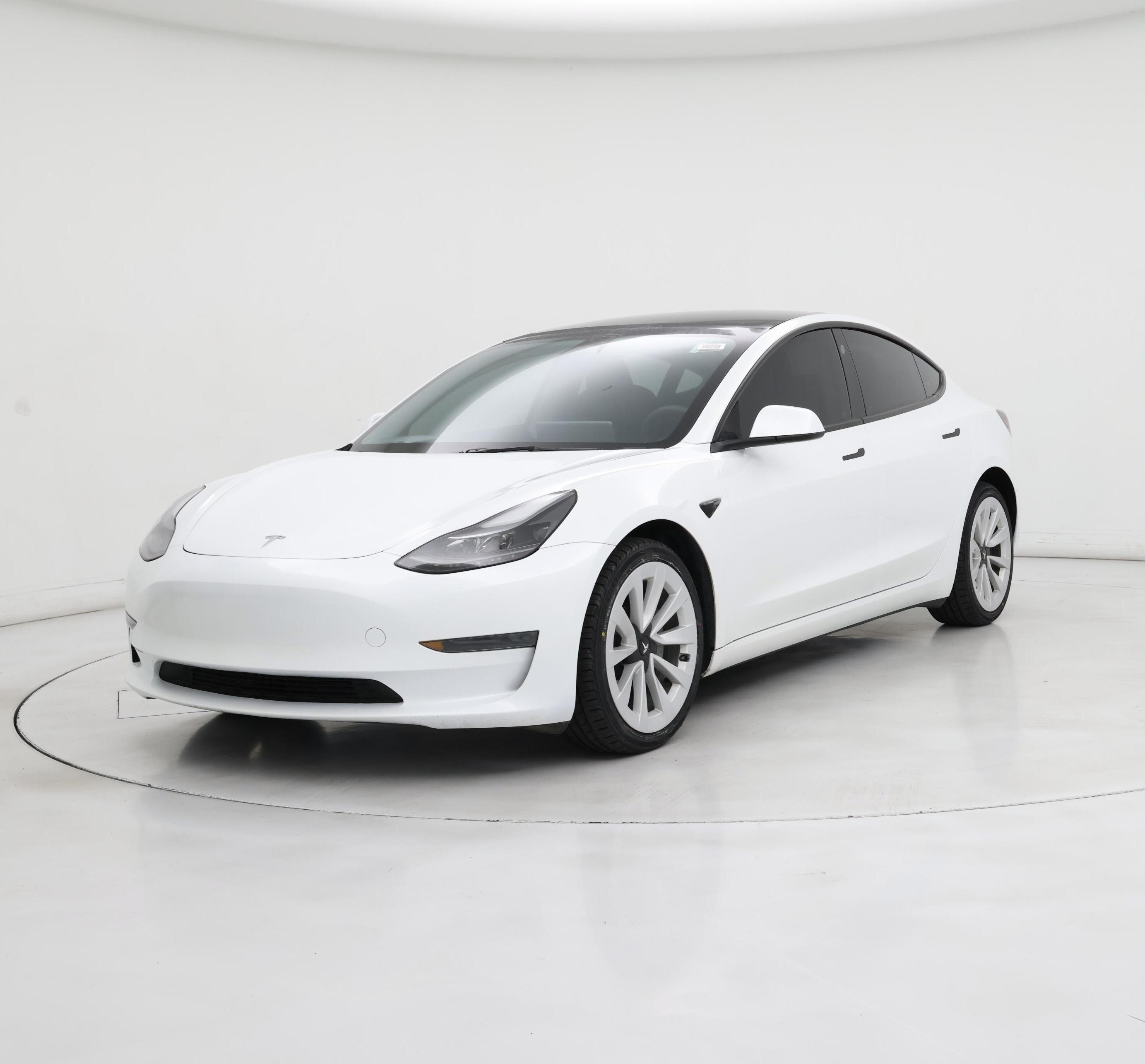 Thumbnail: 2023 Tesla Model 3 - 4