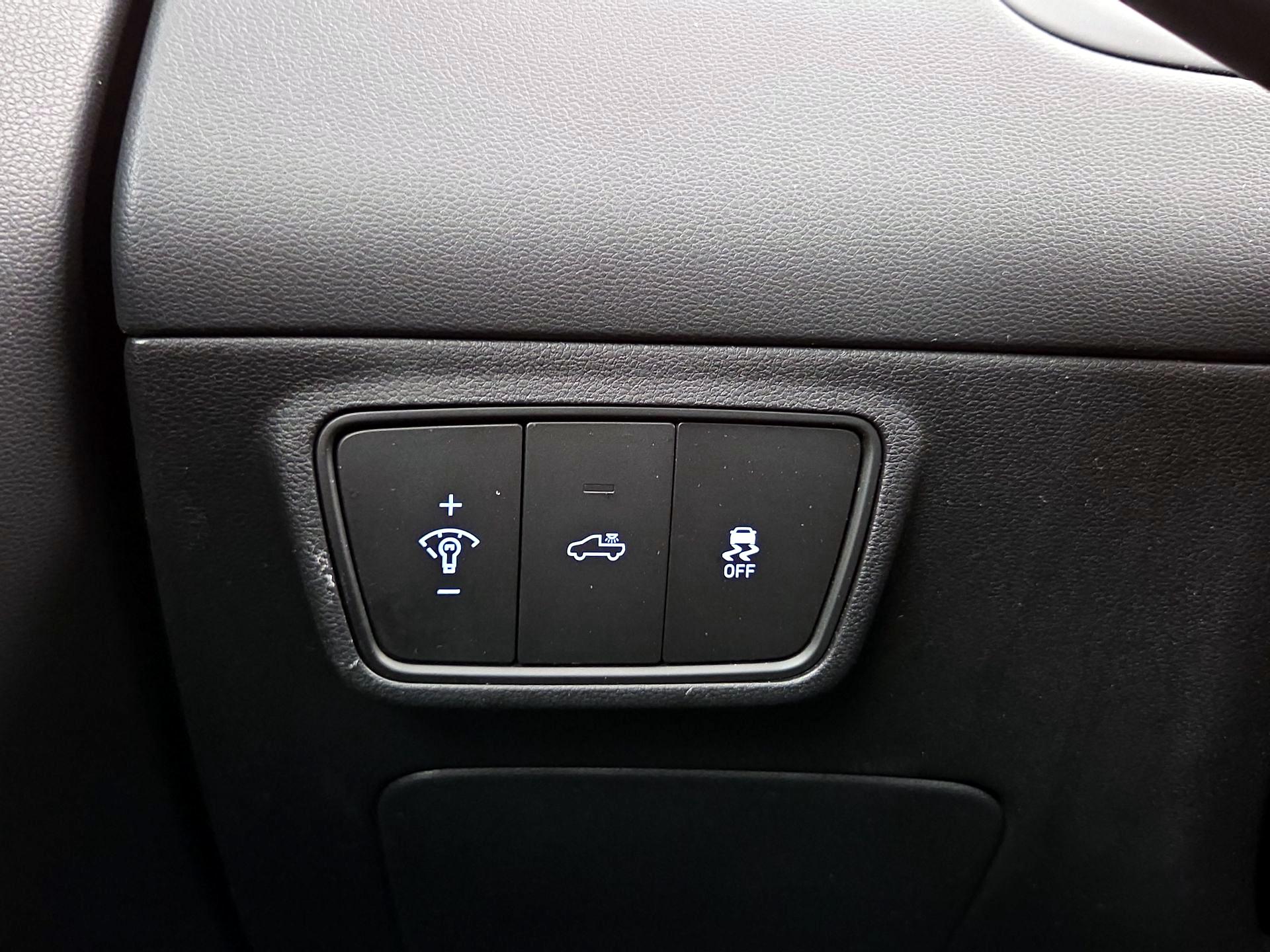 Thumbnail: 2023 Hyundai Santa Cruz - 13