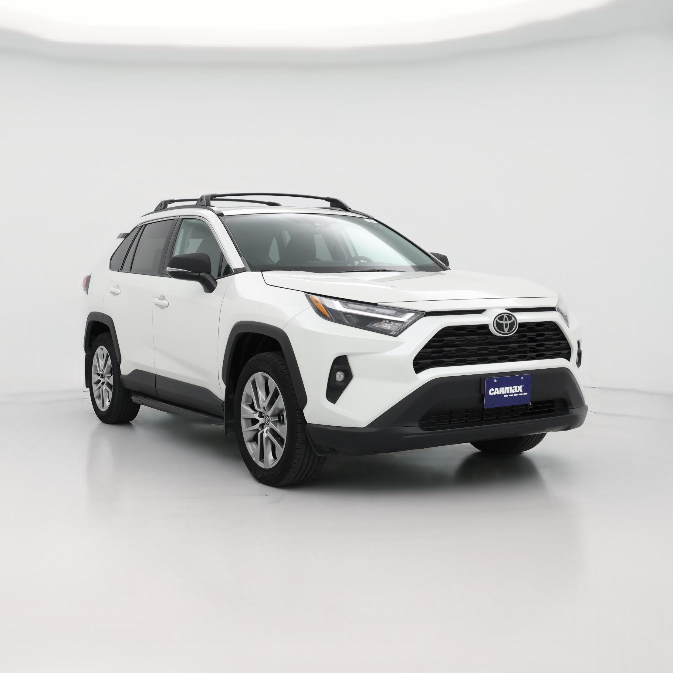 Thumbnail: 2022 Toyota RAV4 - 1