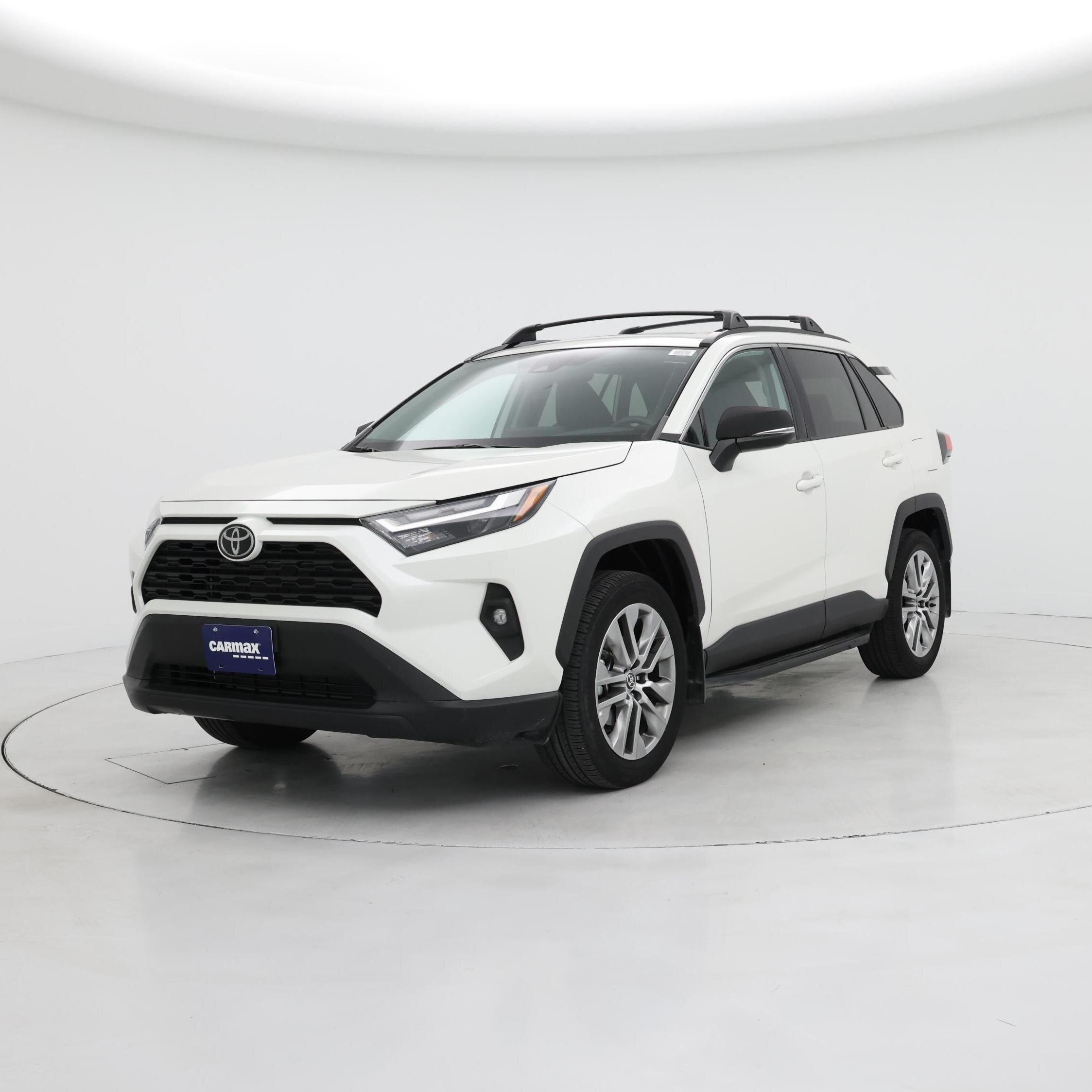 Thumbnail: 2022 Toyota RAV4 - 4