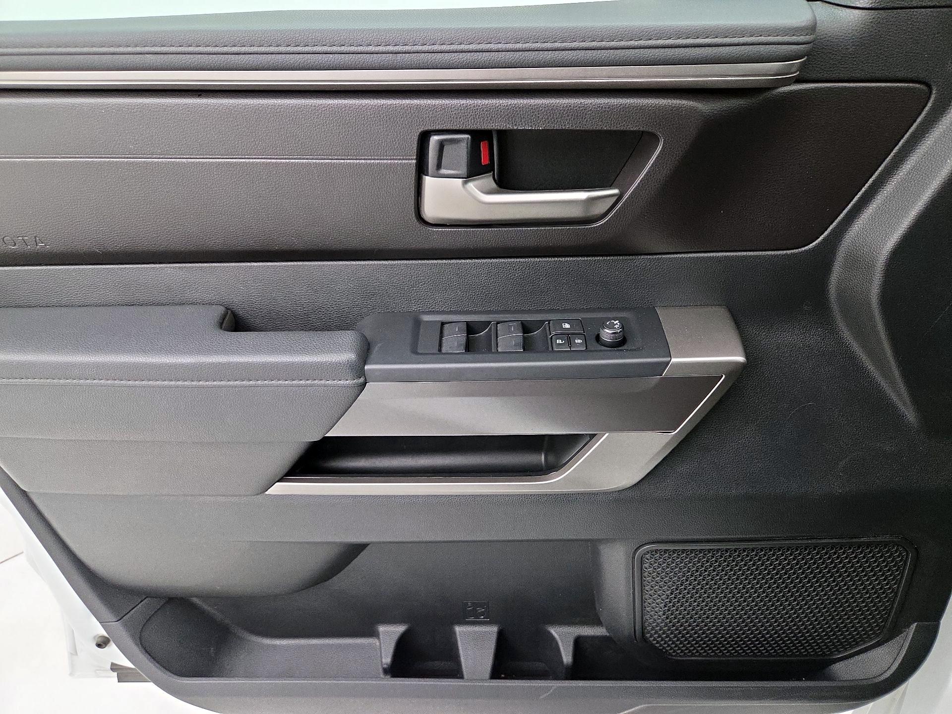 Thumbnail: 2023 Toyota Tundra - 12