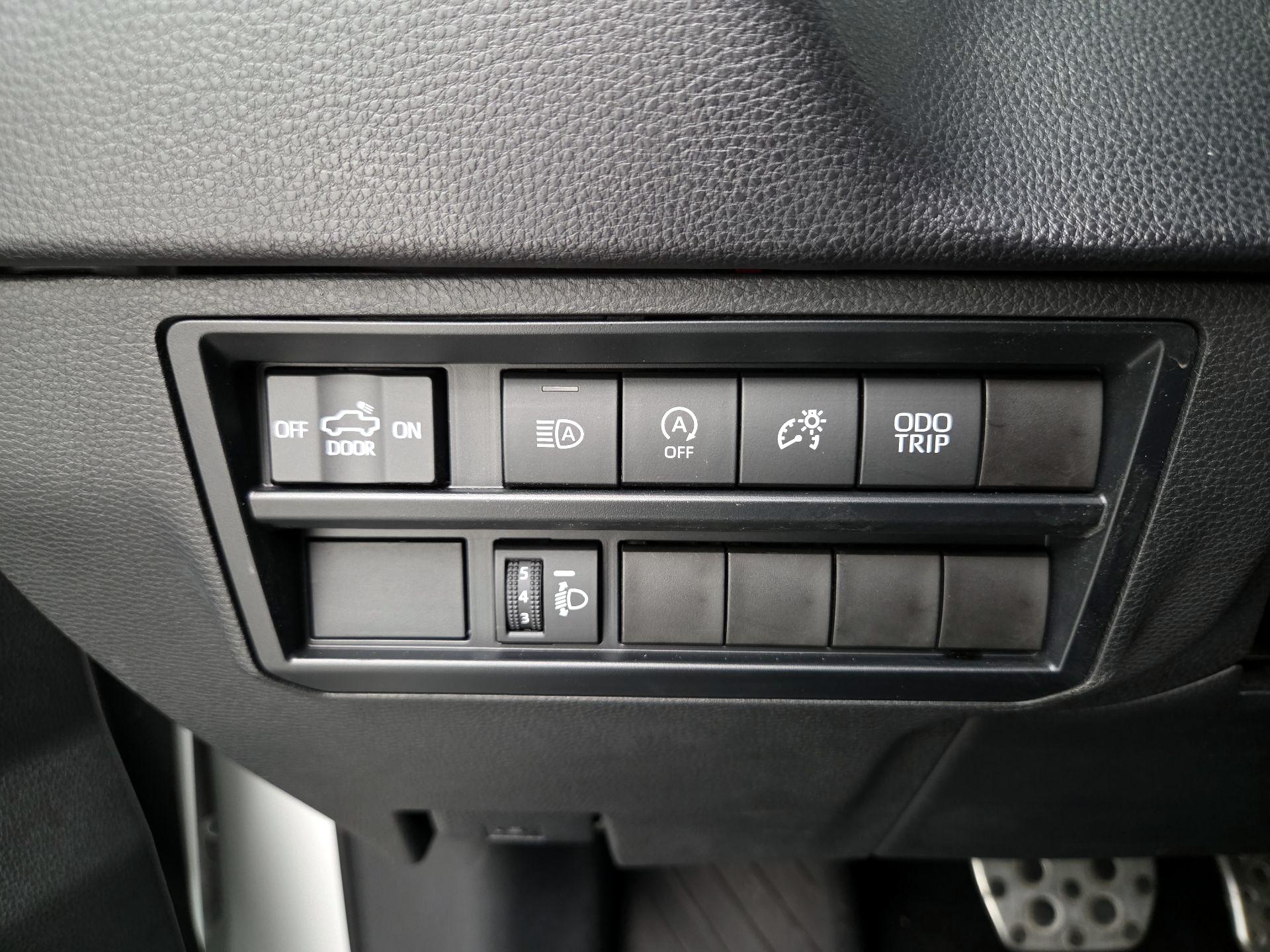 Thumbnail: 2023 Toyota Tundra - 13