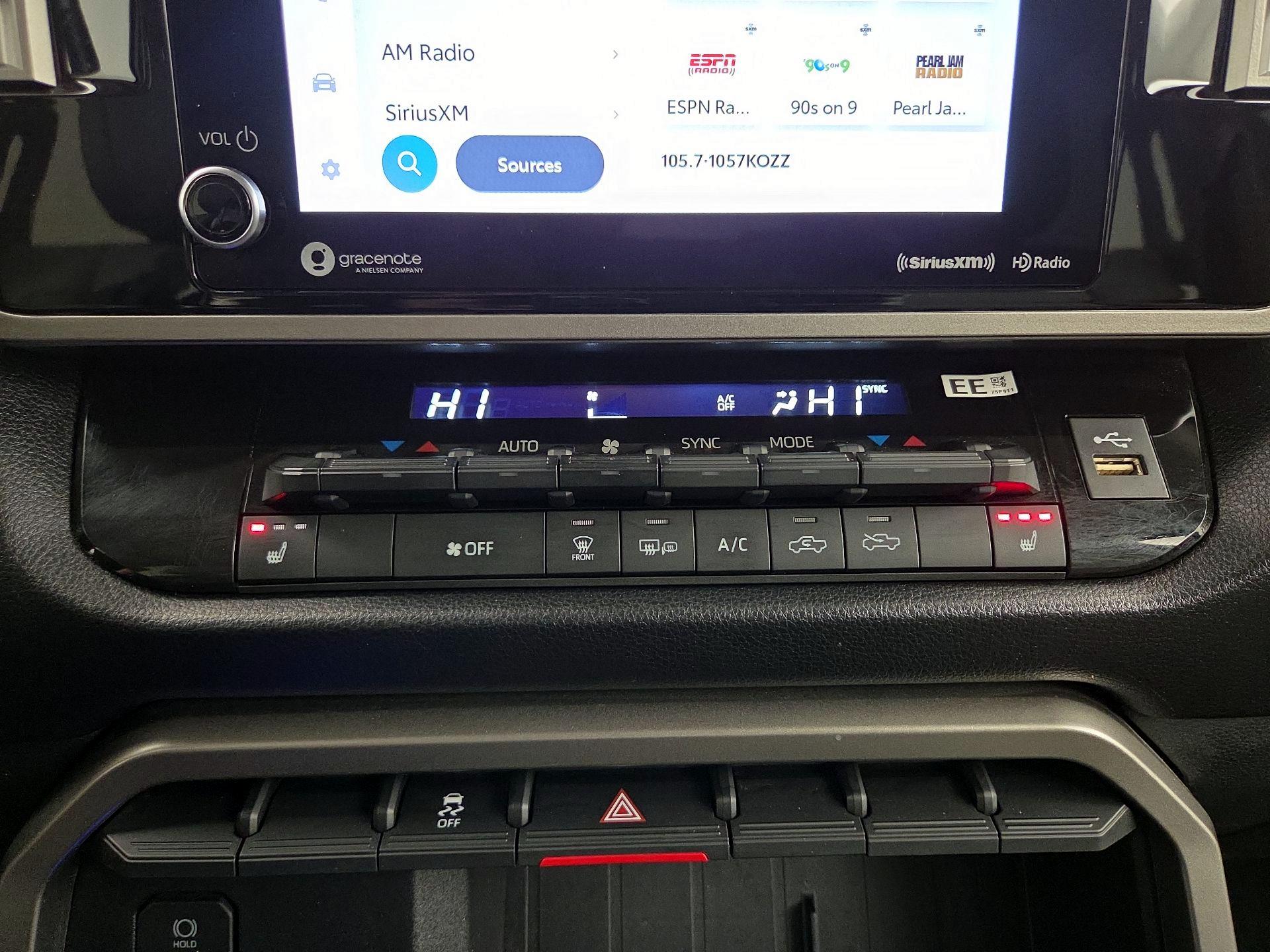 Thumbnail: 2023 Toyota Tundra - 16