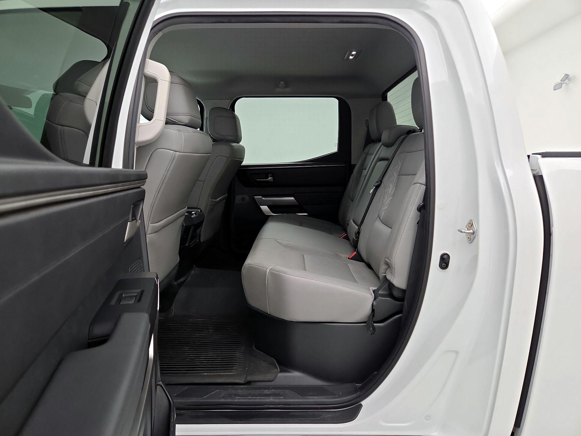 Thumbnail: 2023 Toyota Tundra - 19