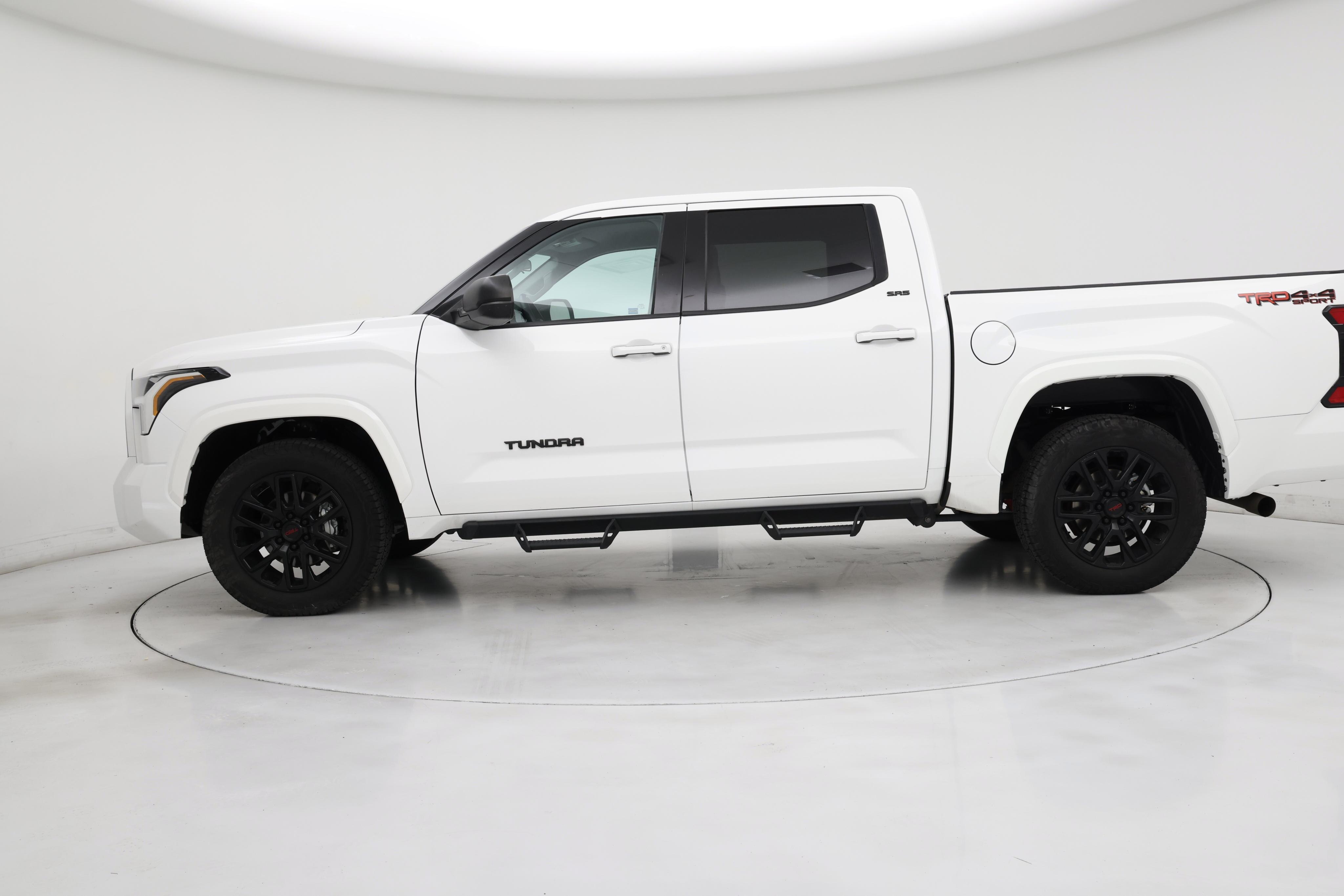 Thumbnail: 2023 Toyota Tundra - 3