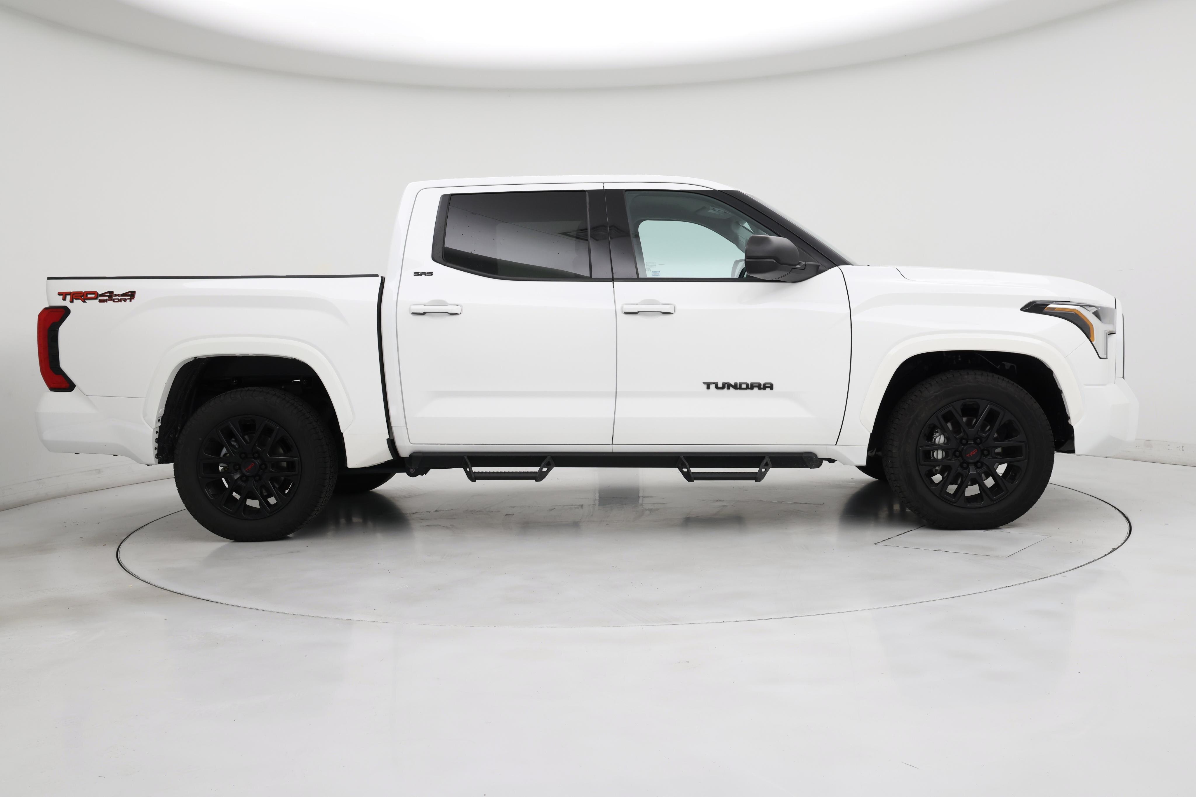 Thumbnail: 2023 Toyota Tundra - 7