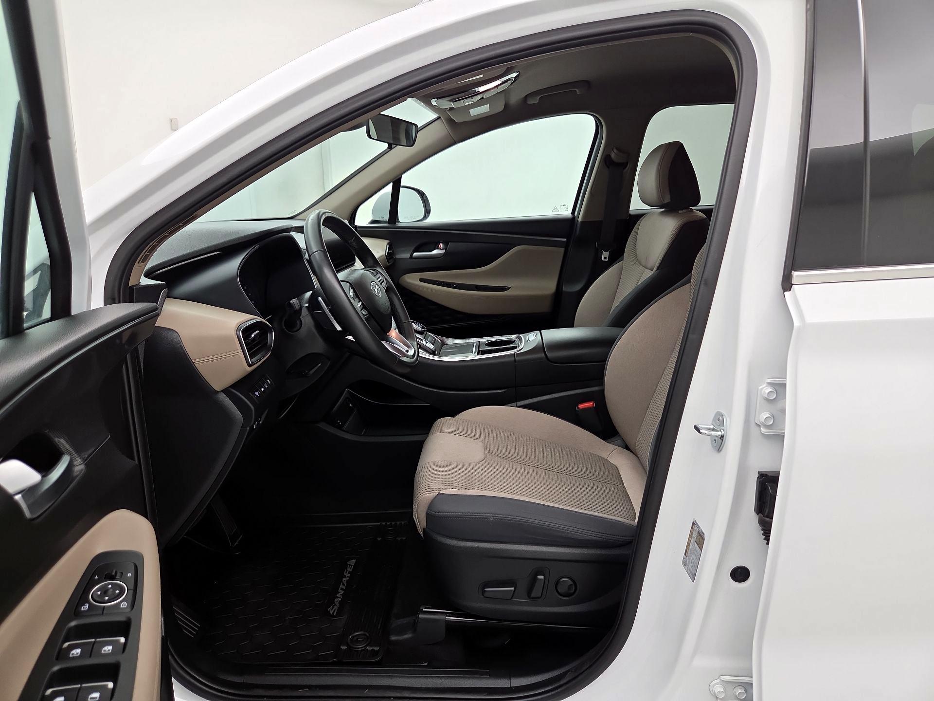 Thumbnail: 2023 Hyundai Santa Fe - 11