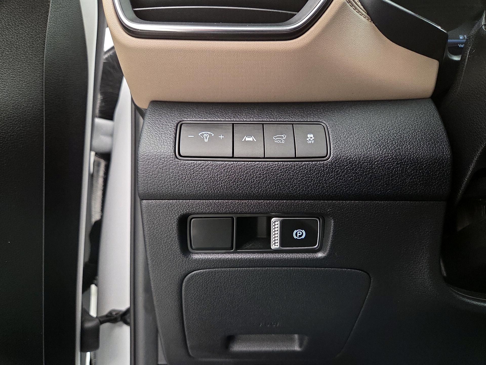 Thumbnail: 2023 Hyundai Santa Fe - 13