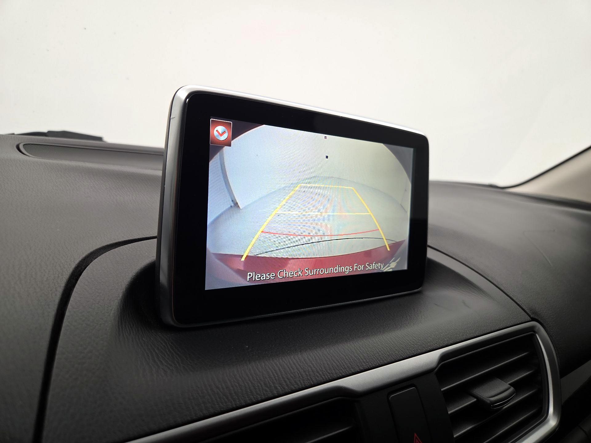 Thumbnail: 2016 Mazda Mazda3 - 14