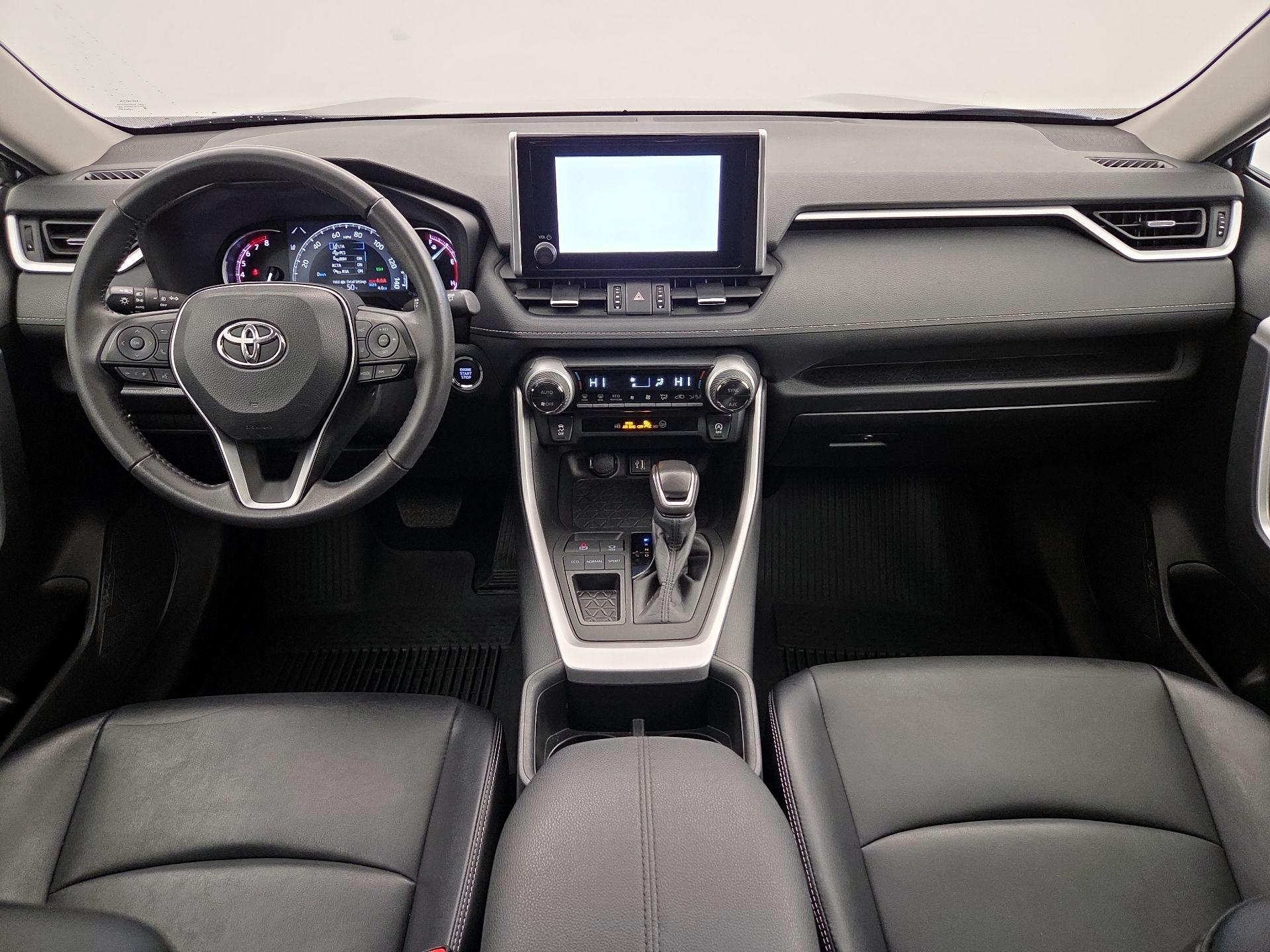 Thumbnail: 2024 Toyota RAV4 - 9