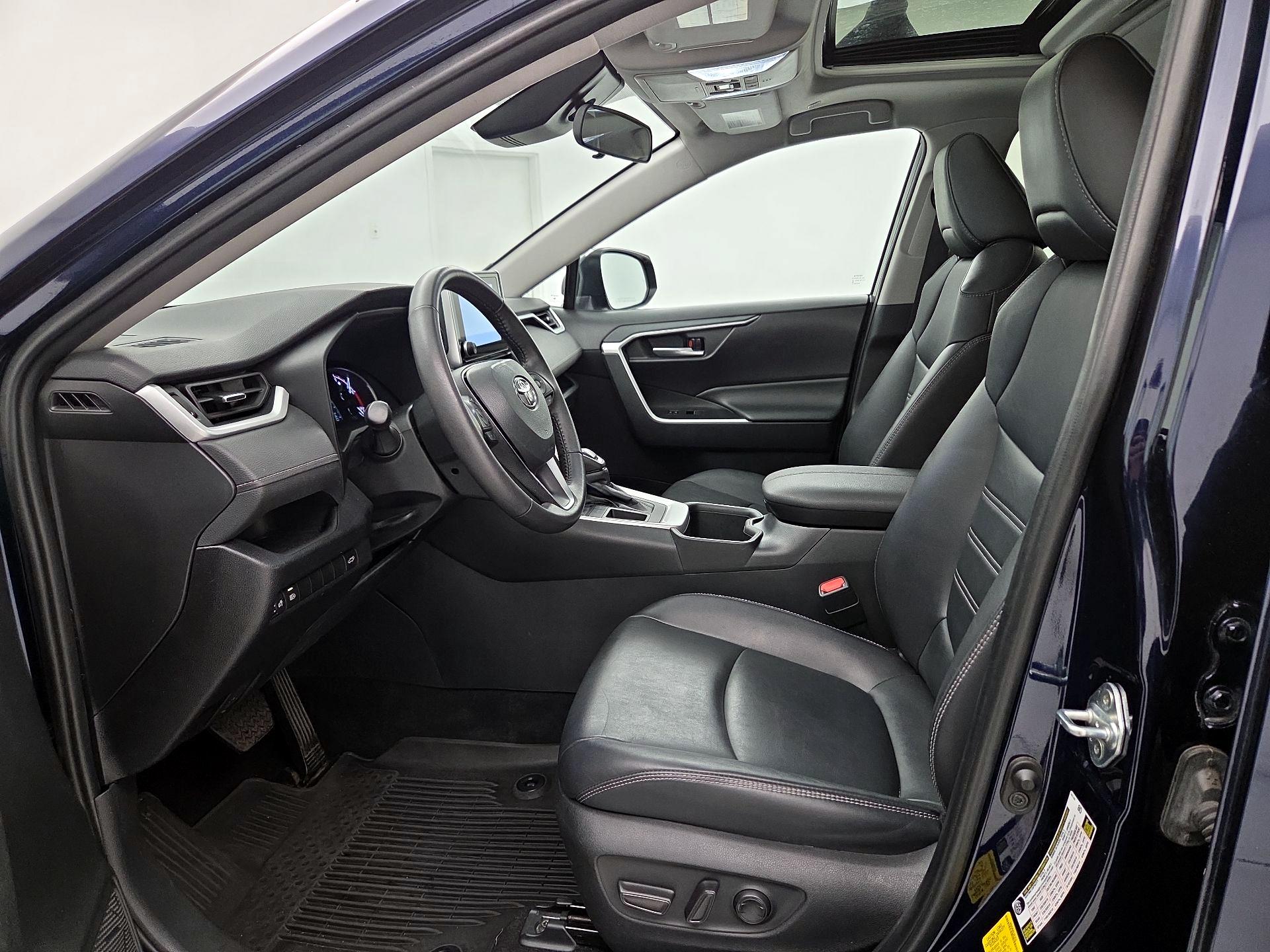 Thumbnail: 2024 Toyota RAV4 - 11