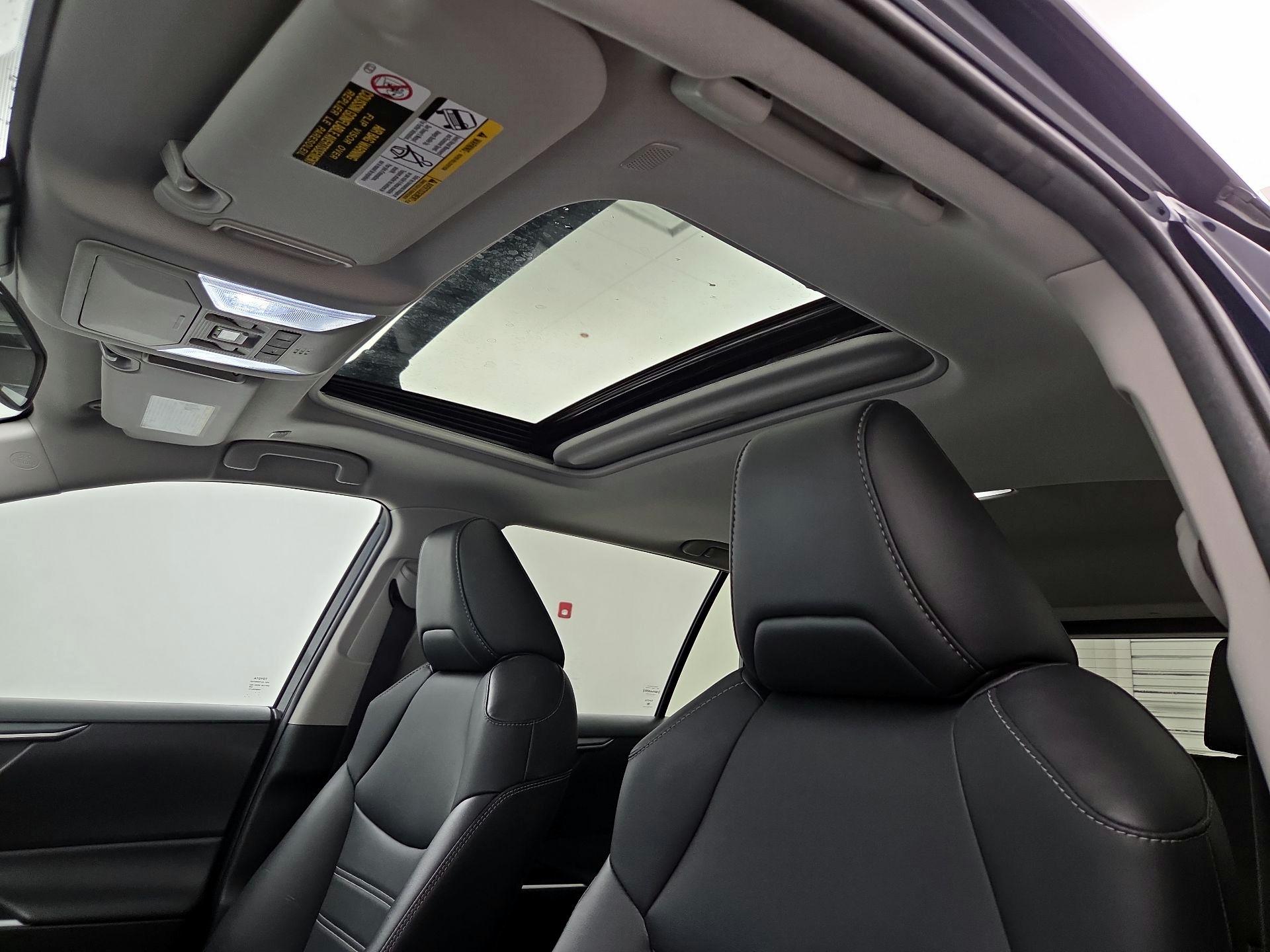 Thumbnail: 2024 Toyota RAV4 - 19