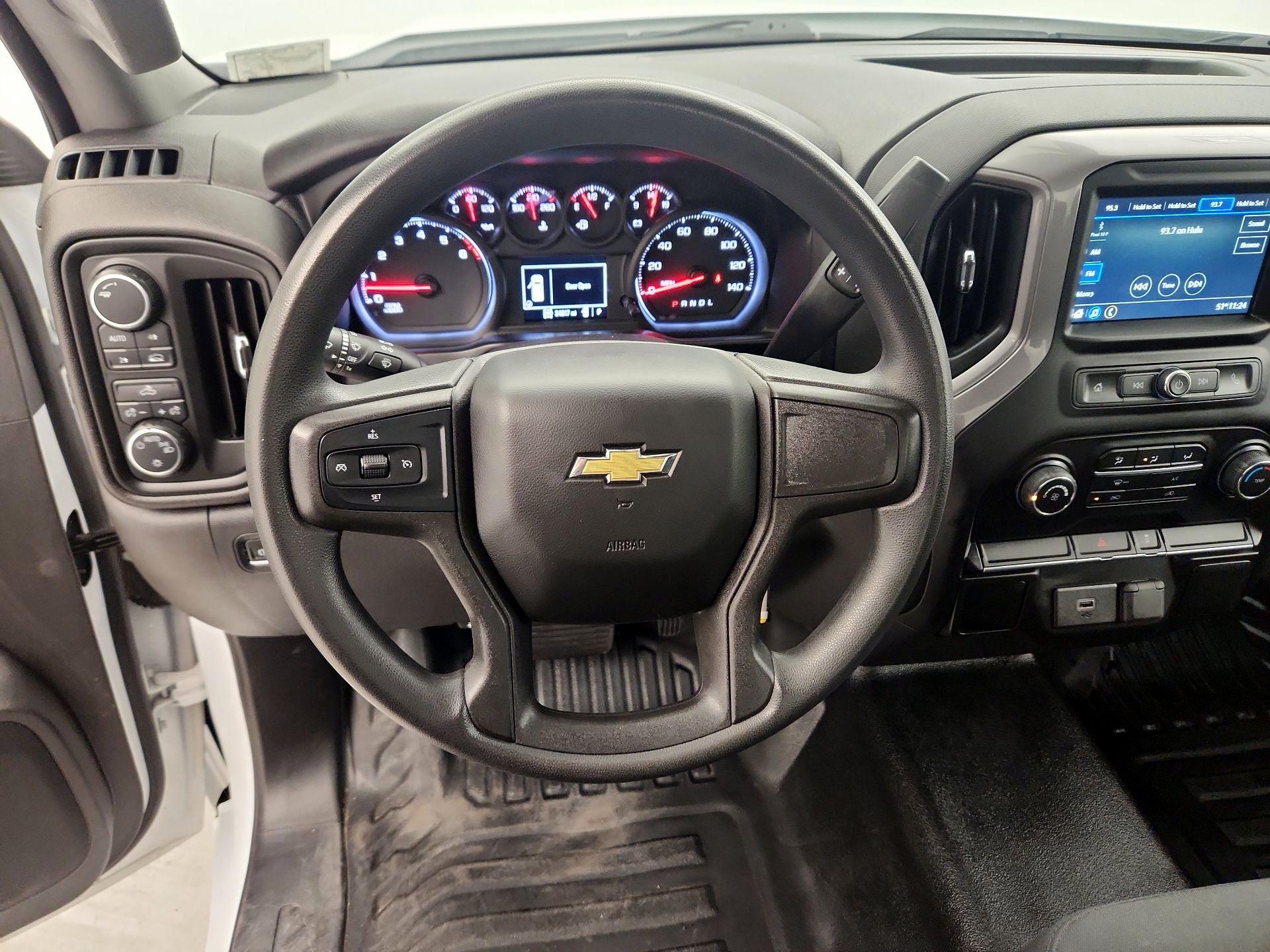 Thumbnail: 2019 Chevrolet Silverado 1500 - 10