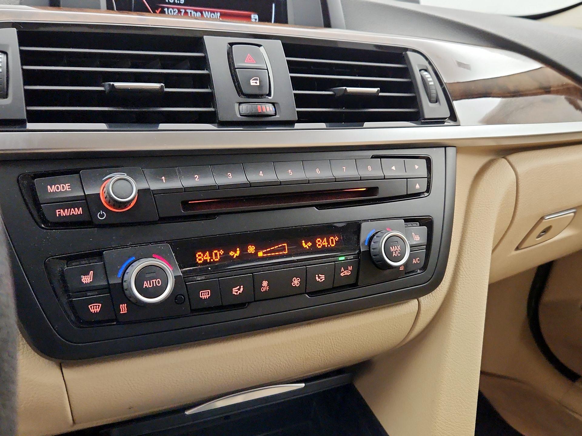 Thumbnail: 2015 BMW 3 Series - 15