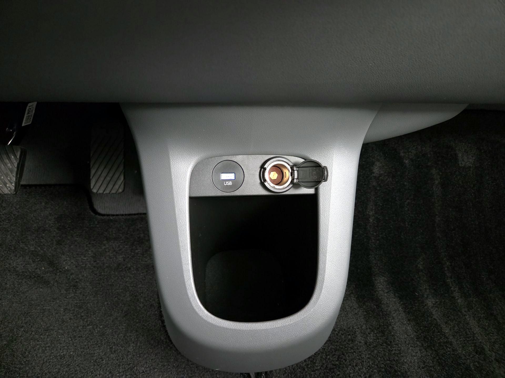 Thumbnail: 2024 Hyundai Ioniq 5 - 19