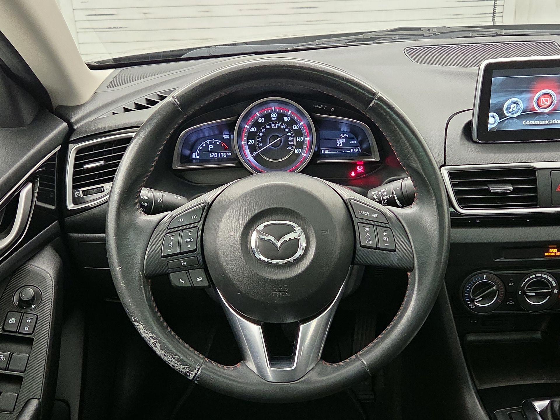 Thumbnail: 2016 Mazda Mazda3 - 10