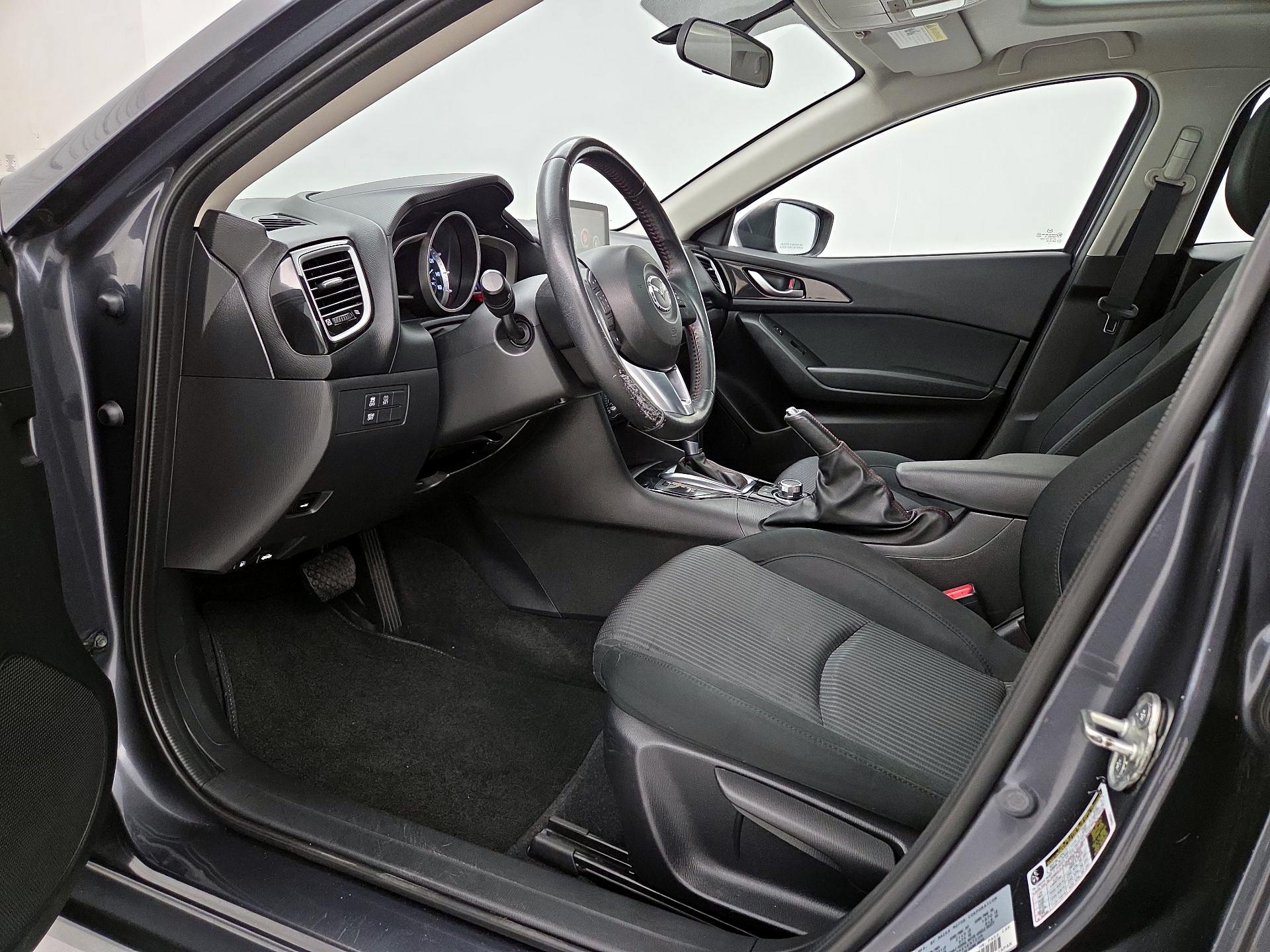 Thumbnail: 2016 Mazda Mazda3 - 11