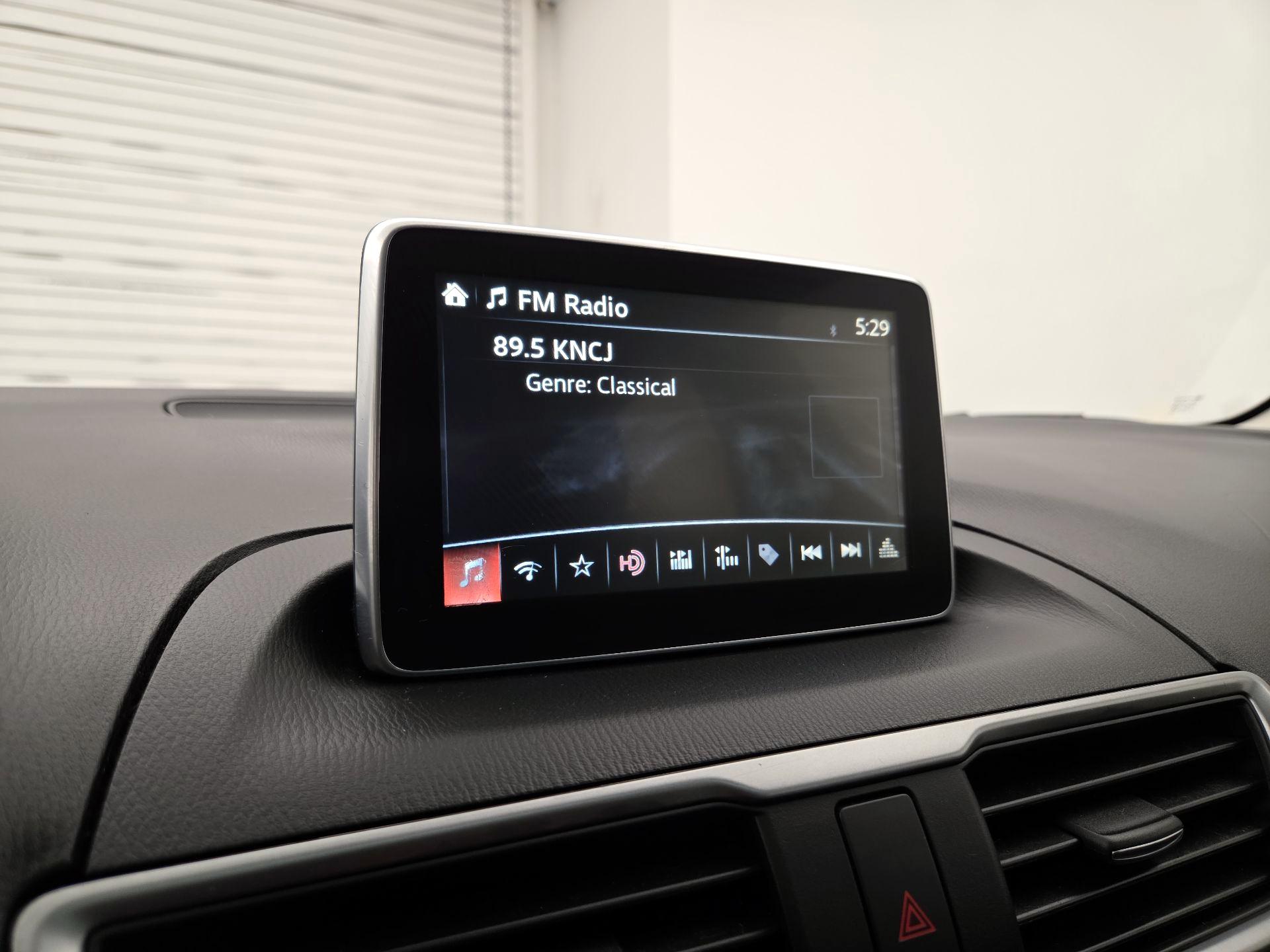 Thumbnail: 2016 Mazda Mazda3 - 15