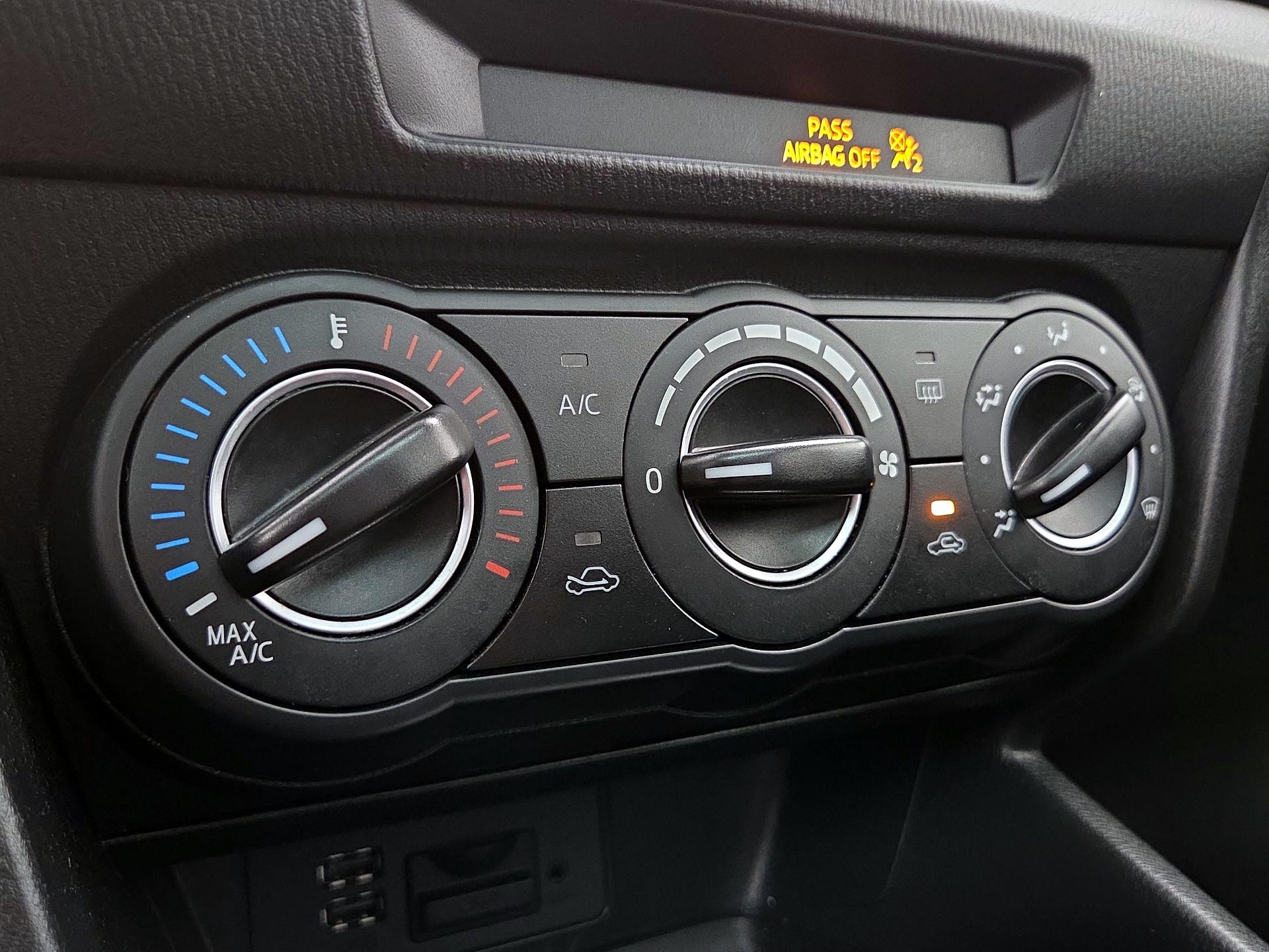 Thumbnail: 2016 Mazda Mazda3 - 16