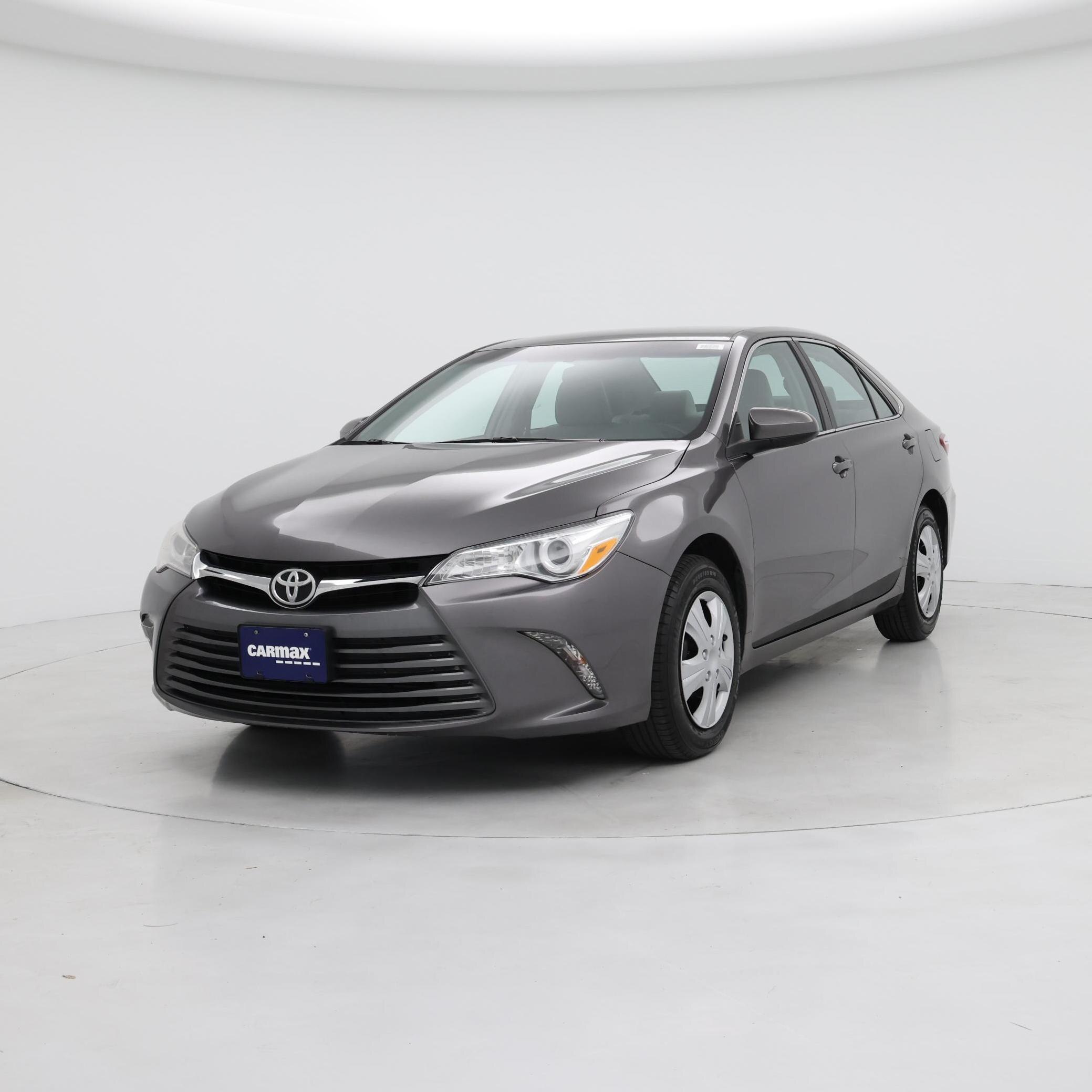 Thumbnail: 2016 Toyota Camry - 4