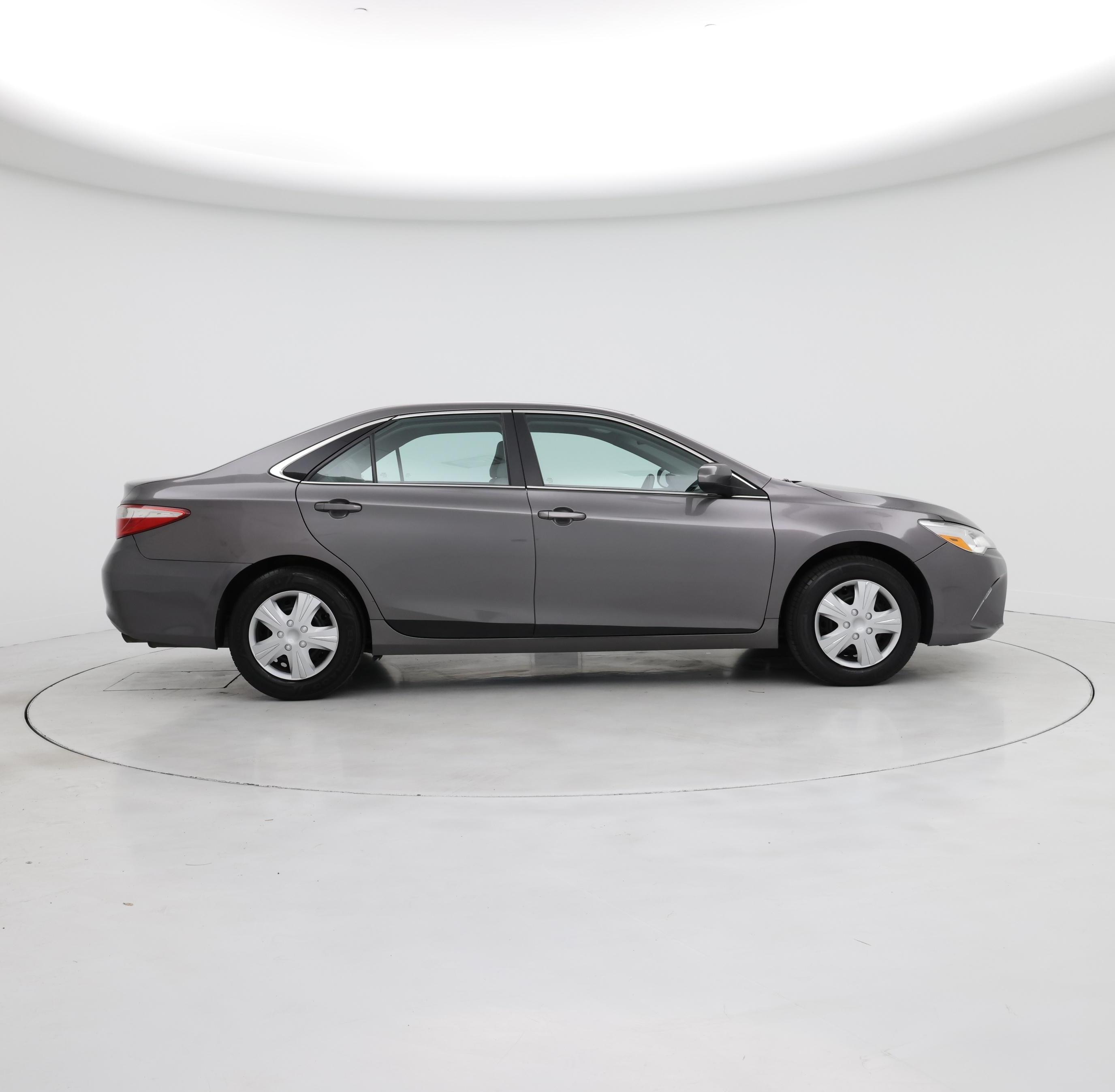 Thumbnail: 2016 Toyota Camry - 7