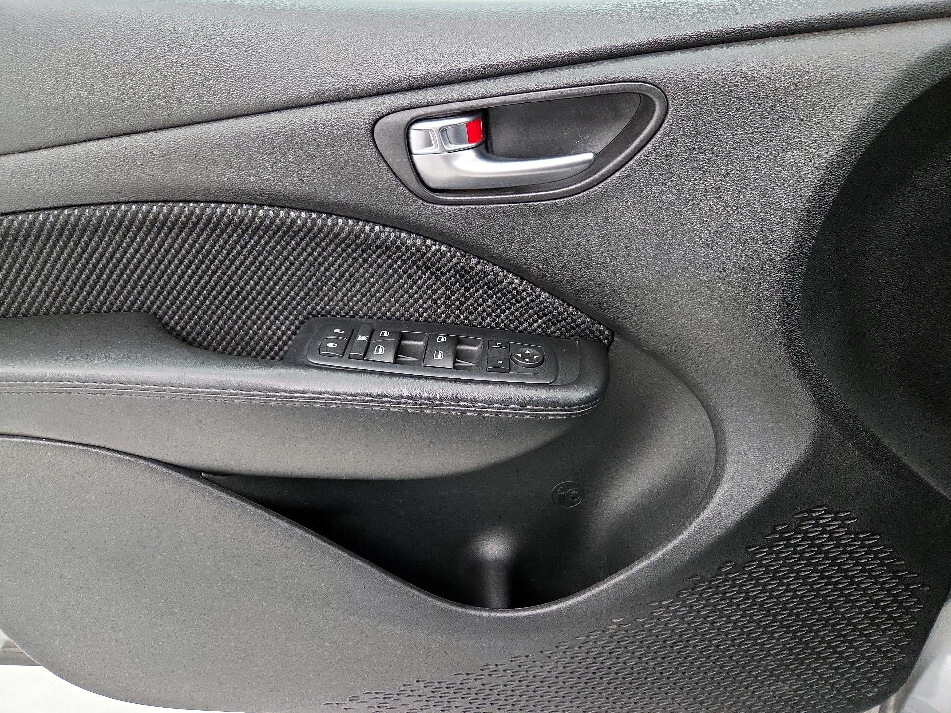 Thumbnail: 2016 Dodge Dart - 12