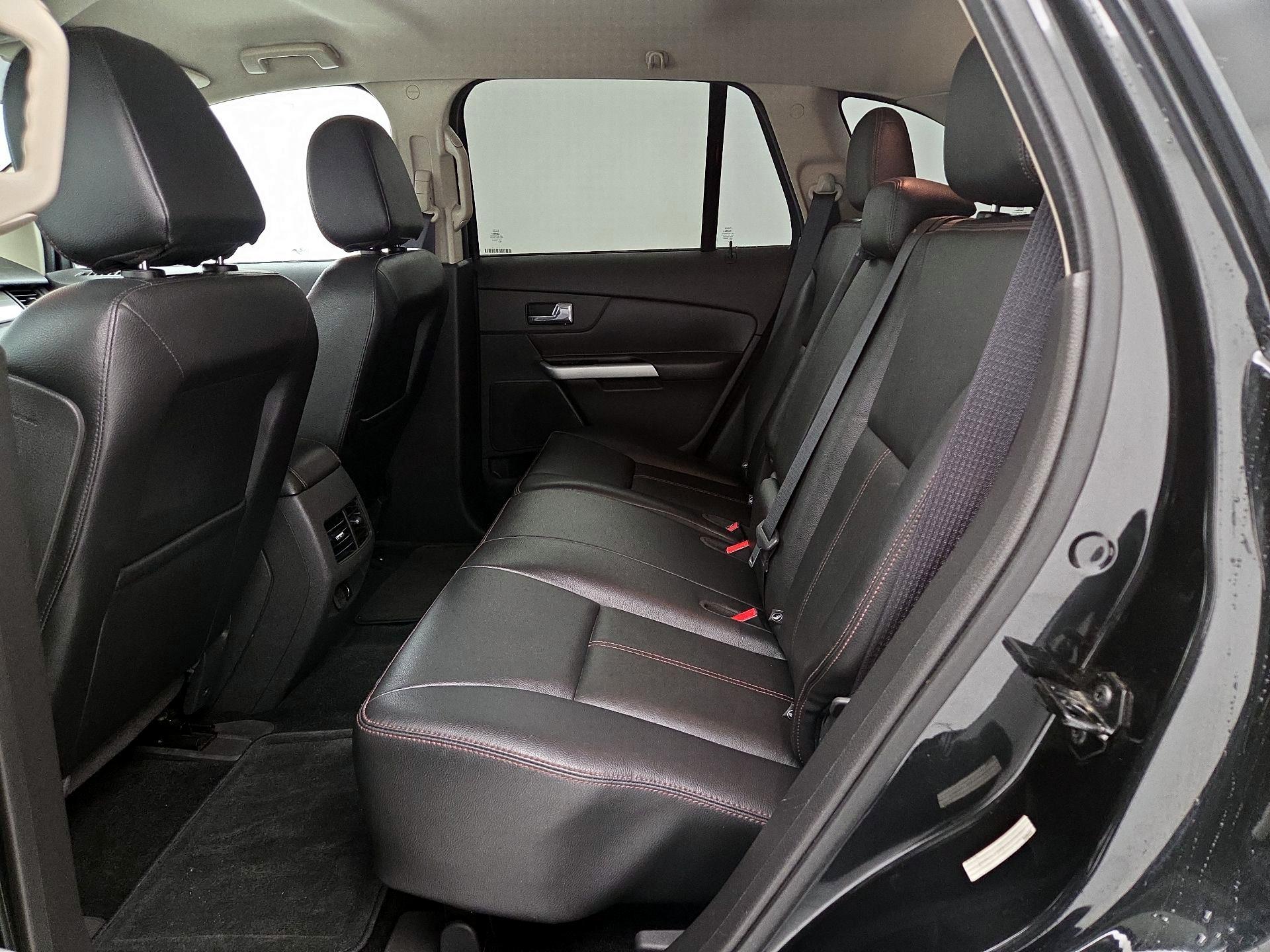 Thumbnail: 2014 Ford Edge - 18