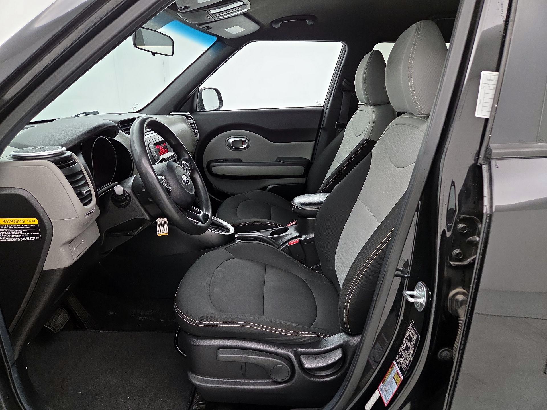 Thumbnail: 2015 Kia Soul - 11