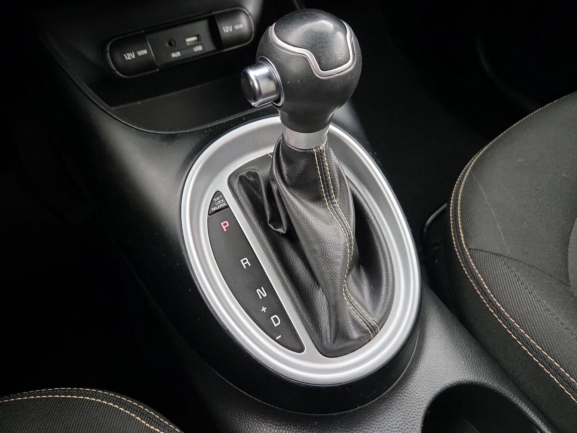 Thumbnail: 2015 Kia Soul - 16