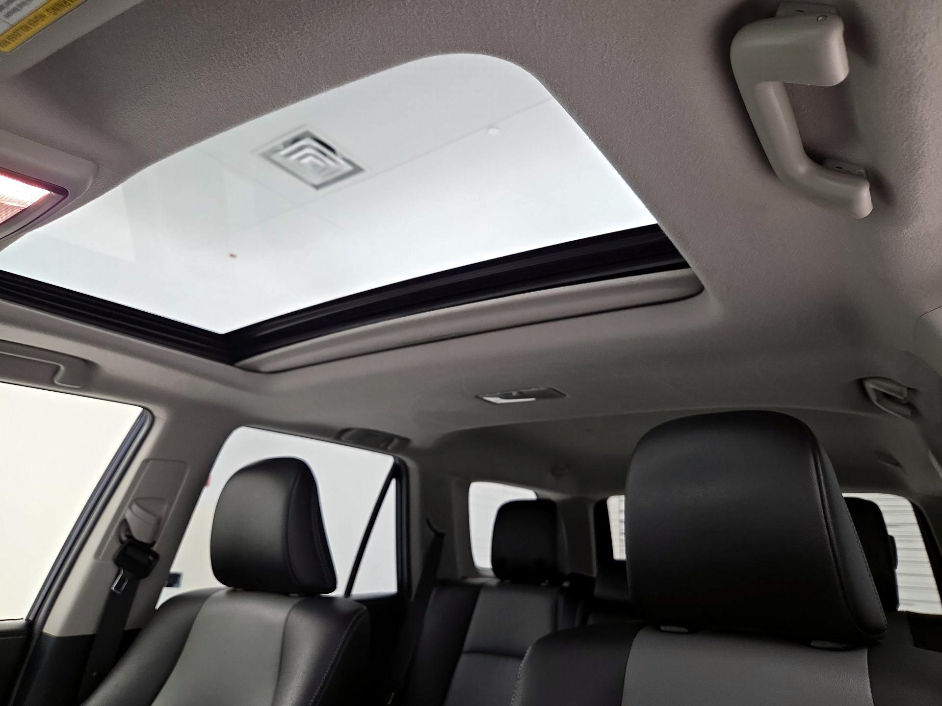 Thumbnail: 2014 Toyota 4Runner - 20