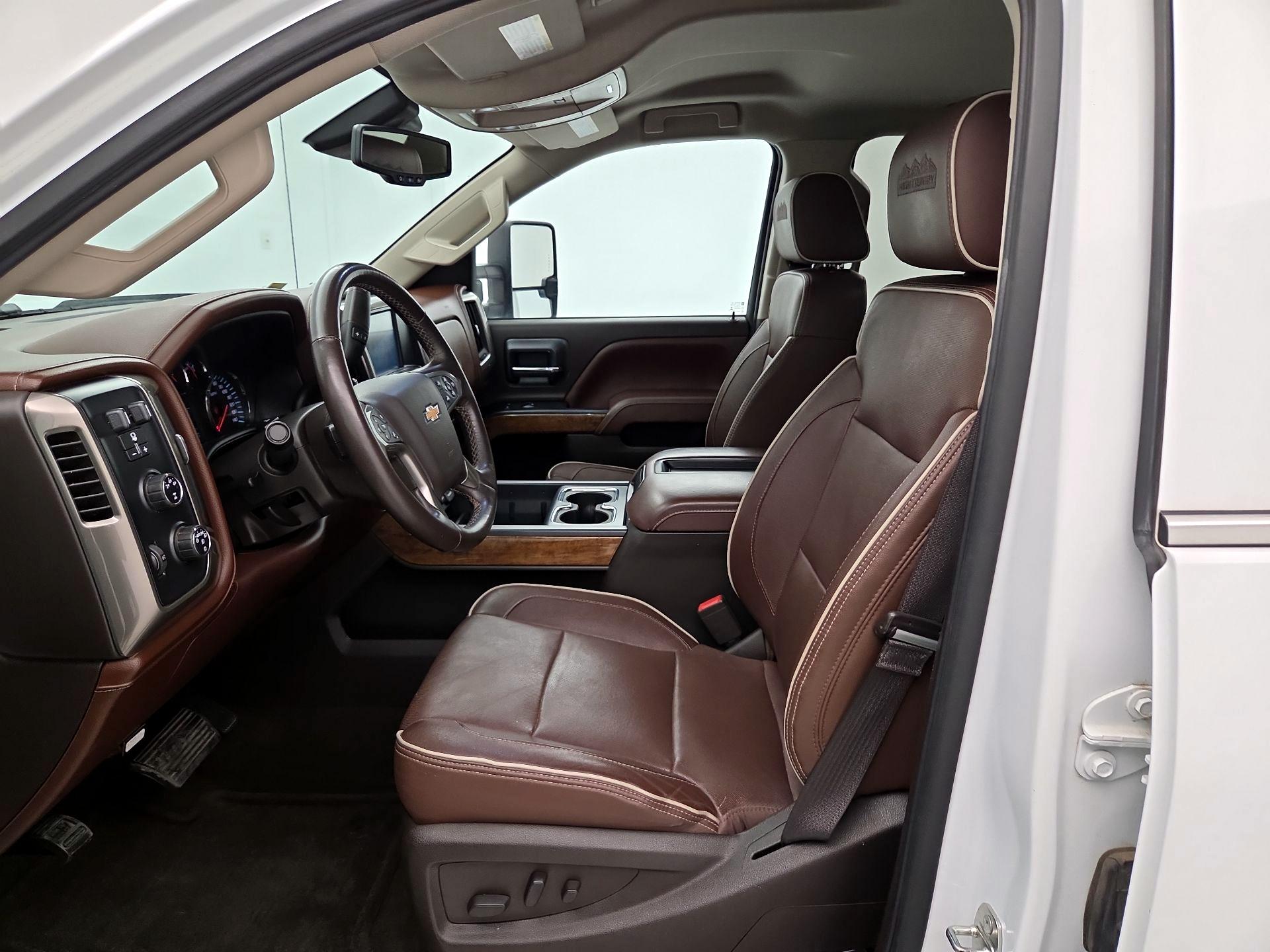 Thumbnail: 2015 Chevrolet Silverado 2500 - 11